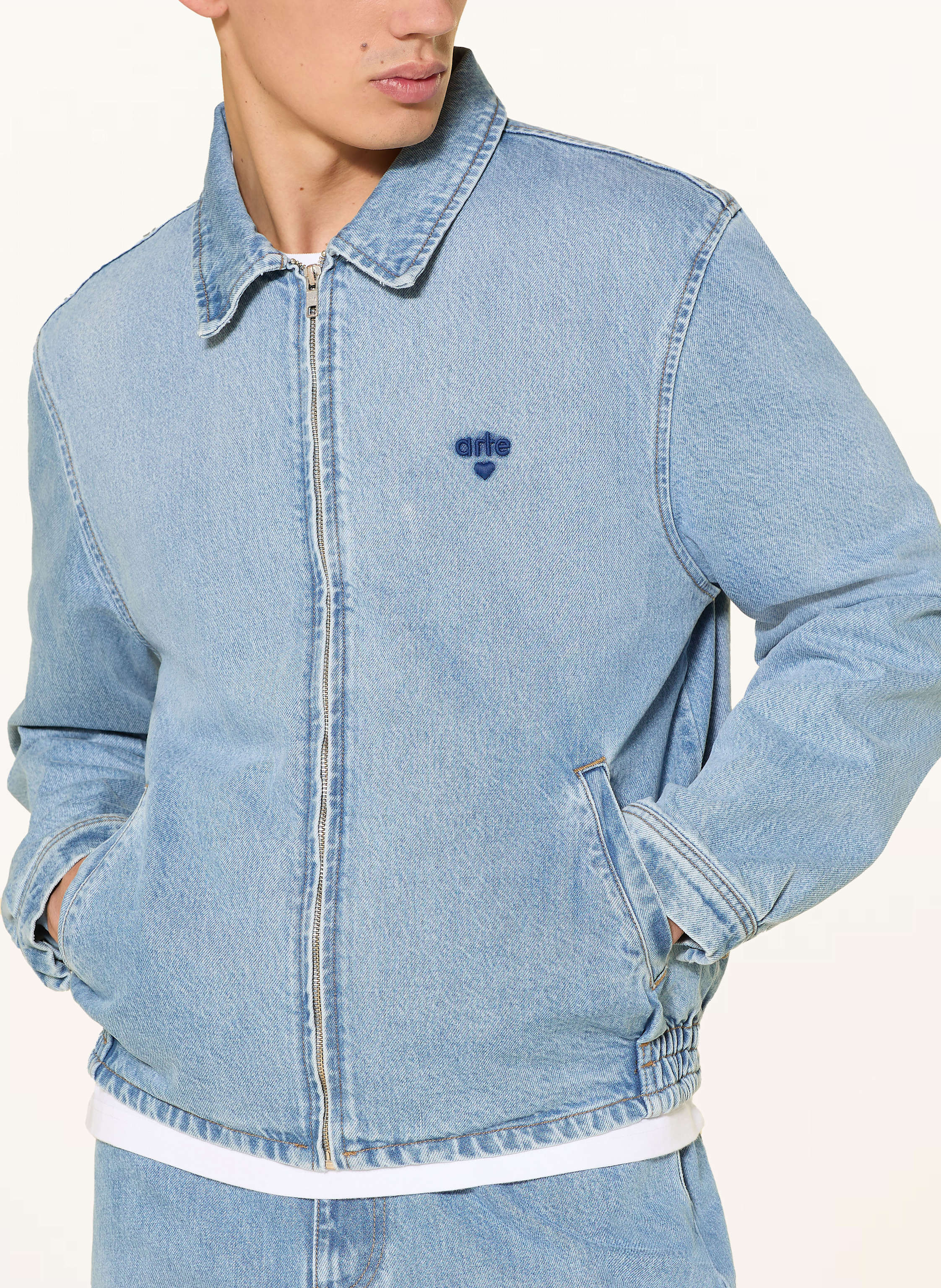 Thumbnail - Arte Antwerp Jeansjacke Heart Logo blau
