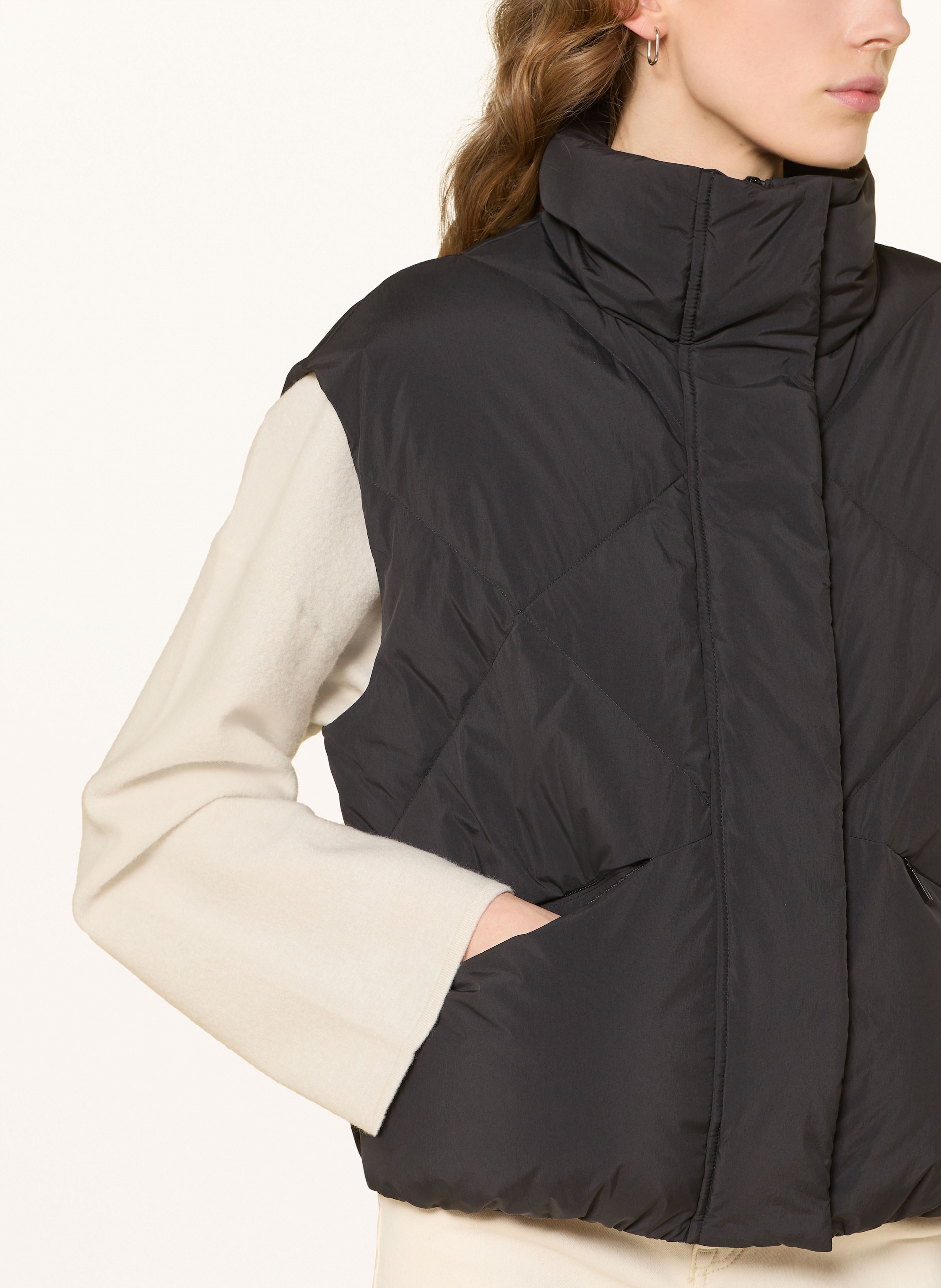 Thumbnail - Someday Daunenweste Vesara schwarz