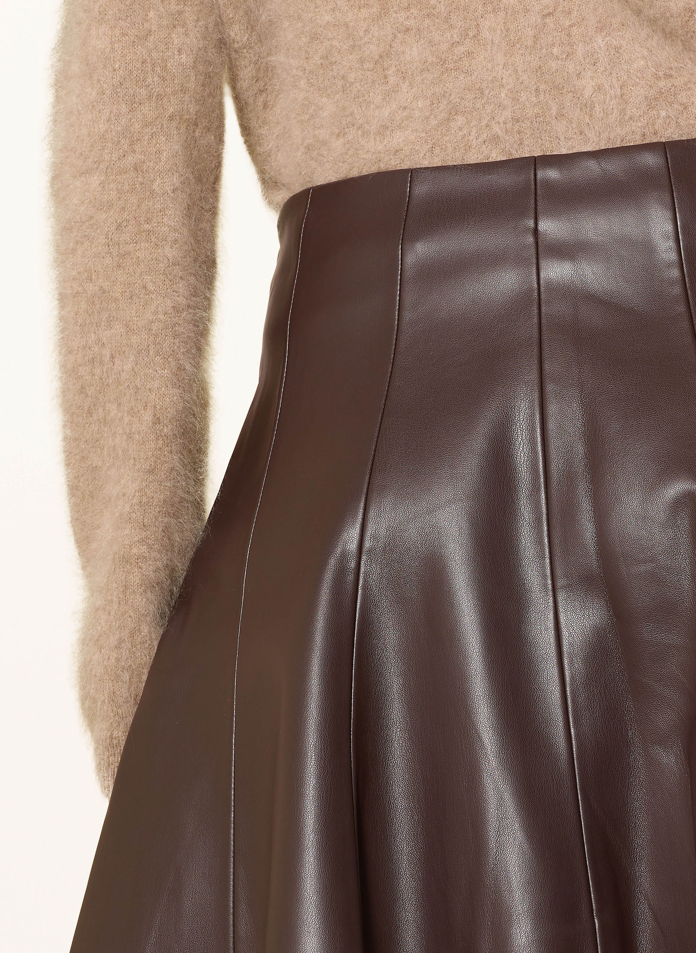 Thumbnail - Rich & Royal Rock In Lederoptik braun