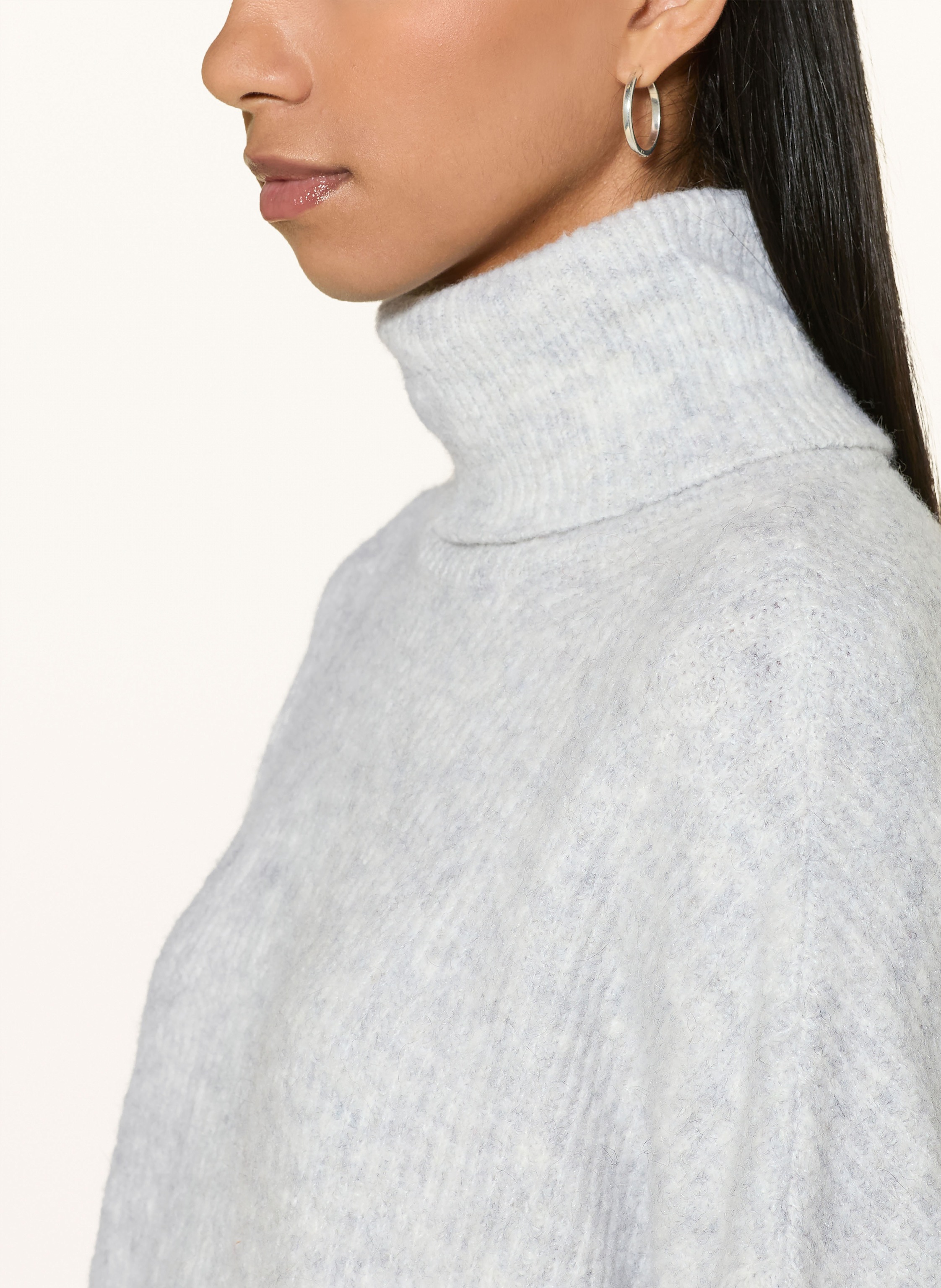 Thumbnail - Rich & Royal Rollkragenpullover grau