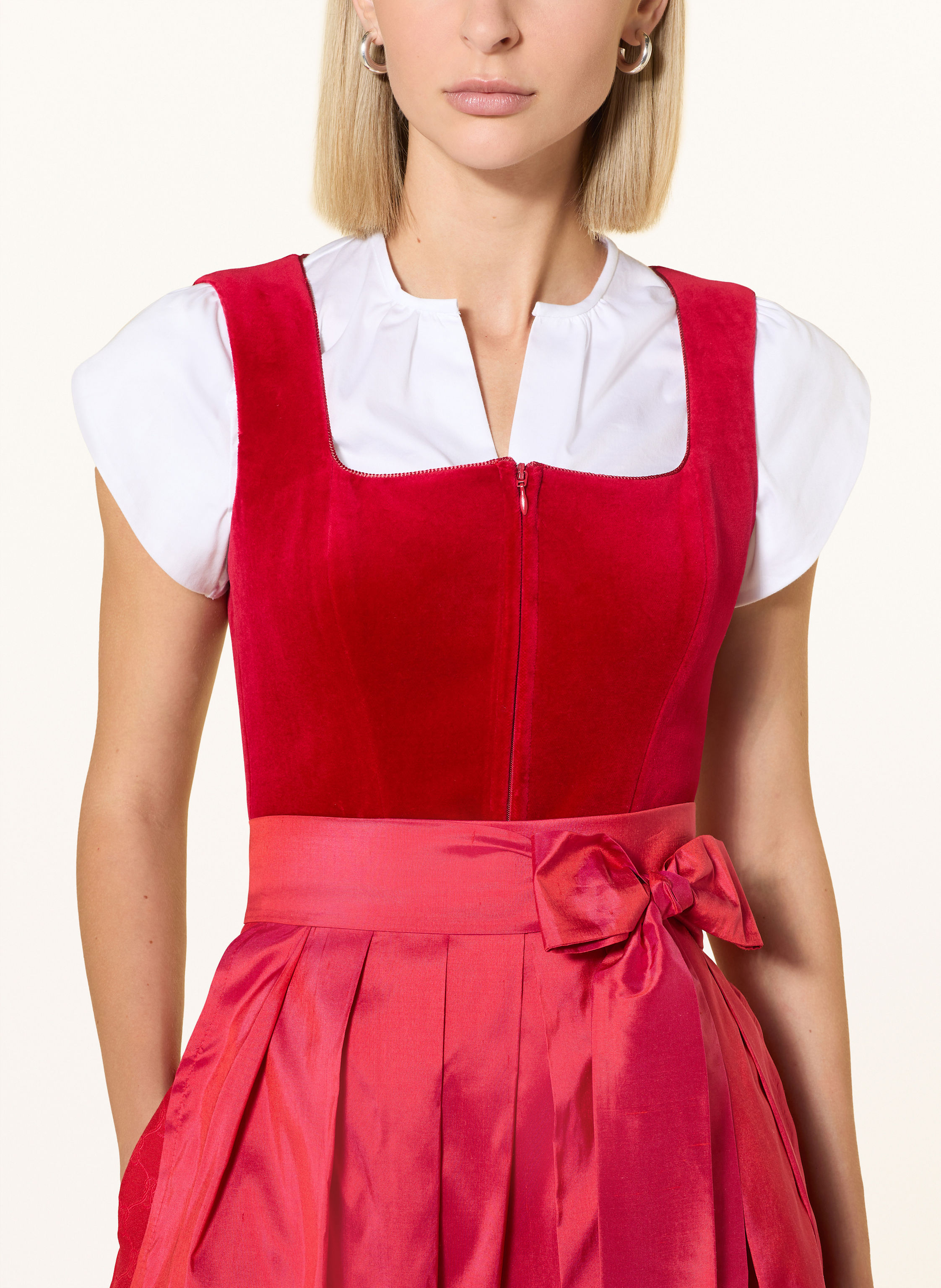 Thumbnail - Alpenherz Dirndl Mona Mit Abnehmbaren Ärmeln rot