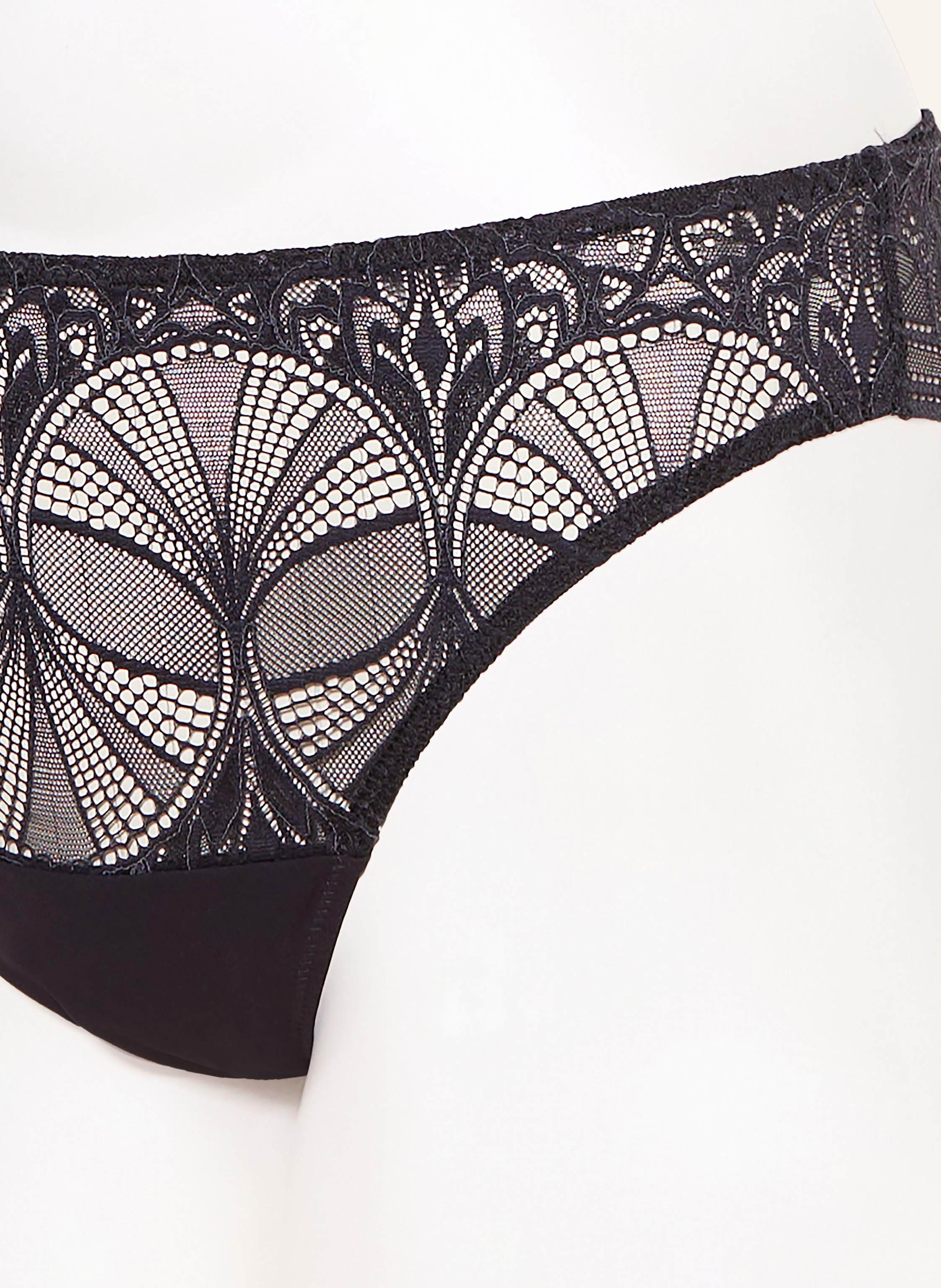 Thumbnail - Hanro Slip Holly schwarz