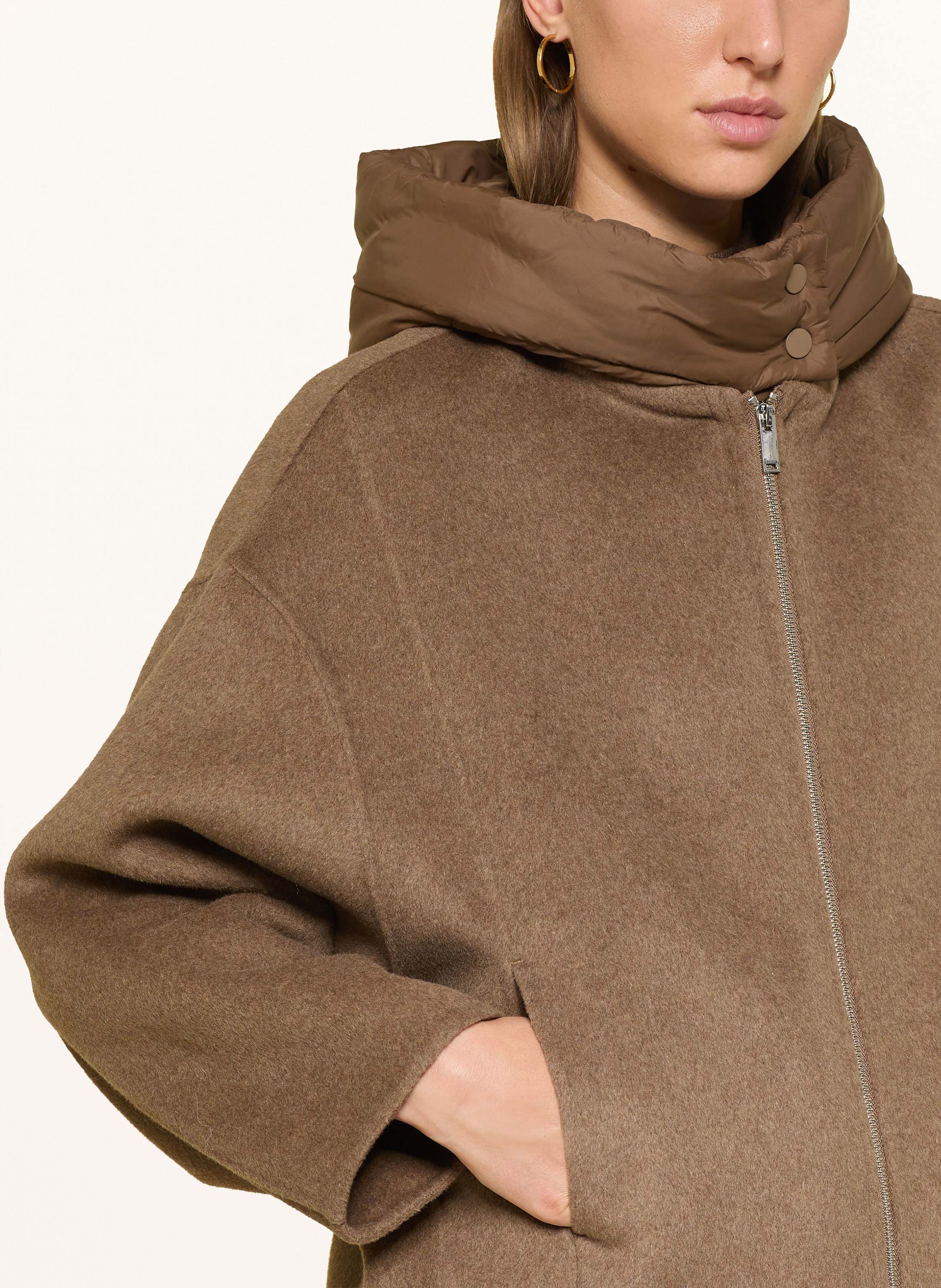 Thumbnail - Opus Jacke Hikona Mit Abnehmbarer Kapuze braun