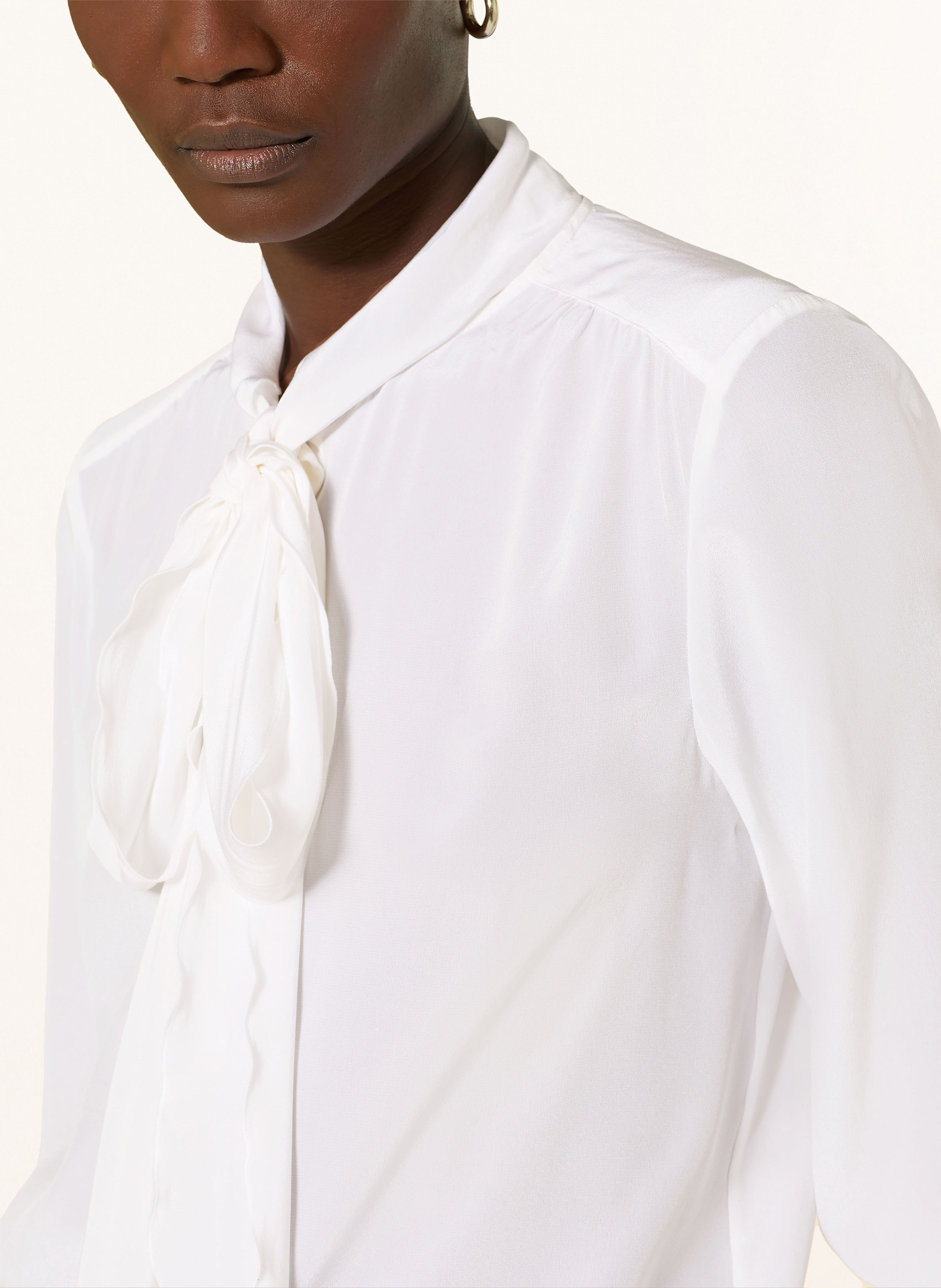 Thumbnail - Herzen's Angelegenheit Seidenbluse Mit Schluppe weiss