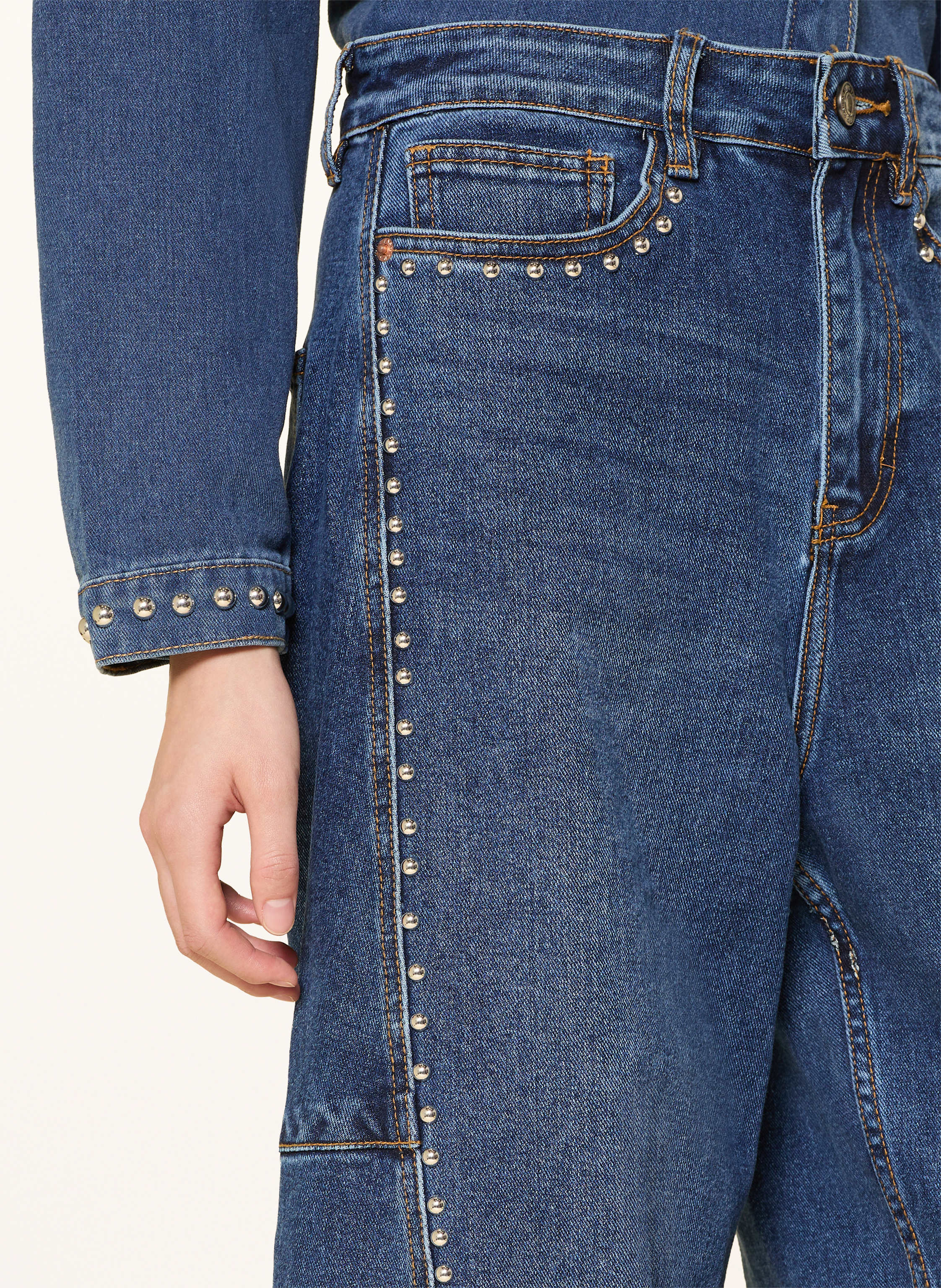 Thumbnail - Miss Goodlife Barrel Jeans Mit Nieten blau