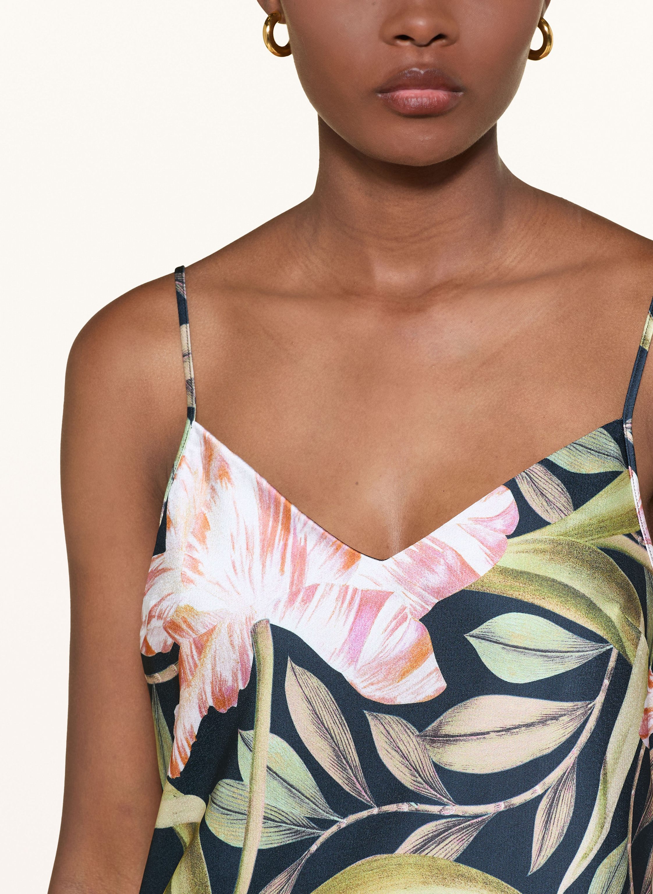 Thumbnail - Ted Baker Set Bergnia: Pullover Und Satinkleid schwarz