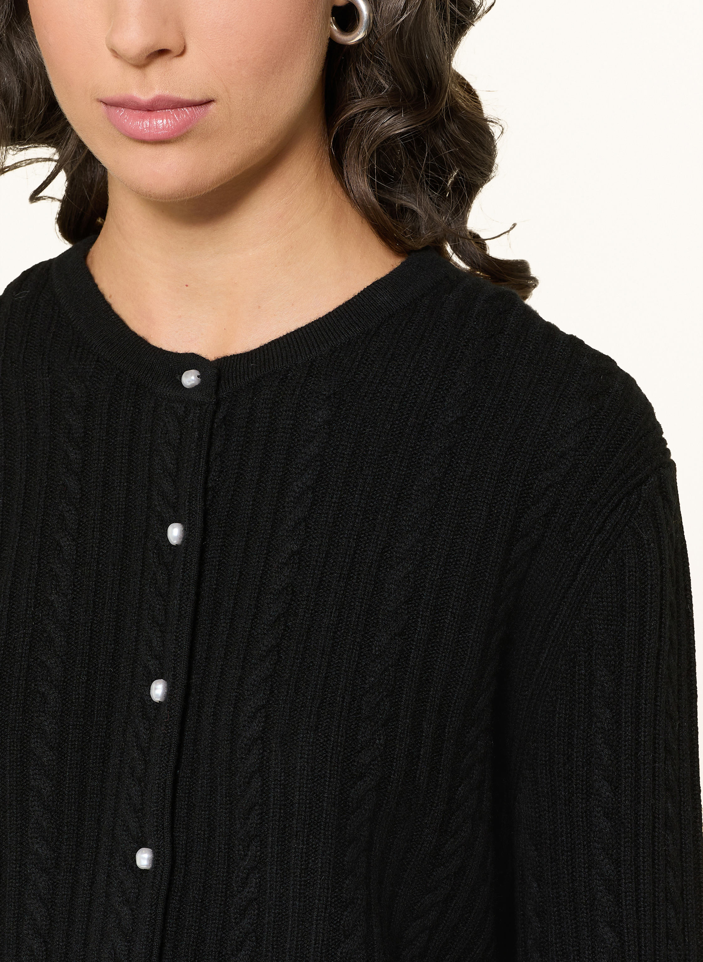 Thumbnail - Maje Strickjacke Mit Schmuckperlen schwarz