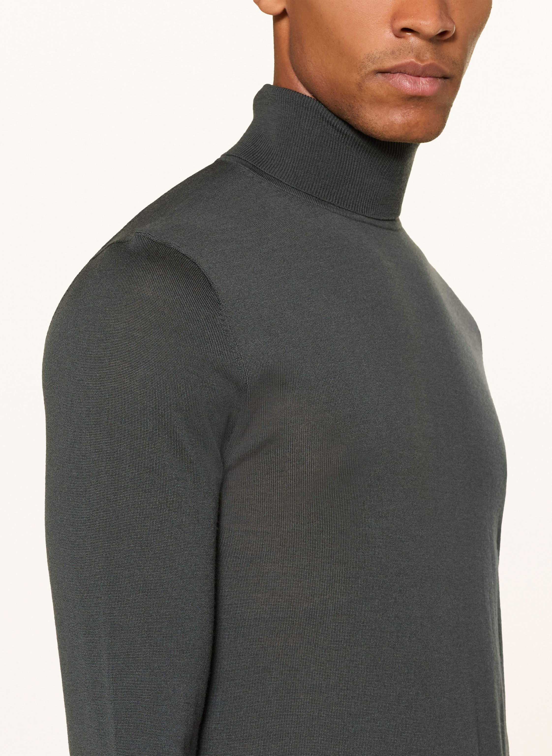 Thumbnail - Tiger Of Sweden Rollkragenpullover Nevile gruen