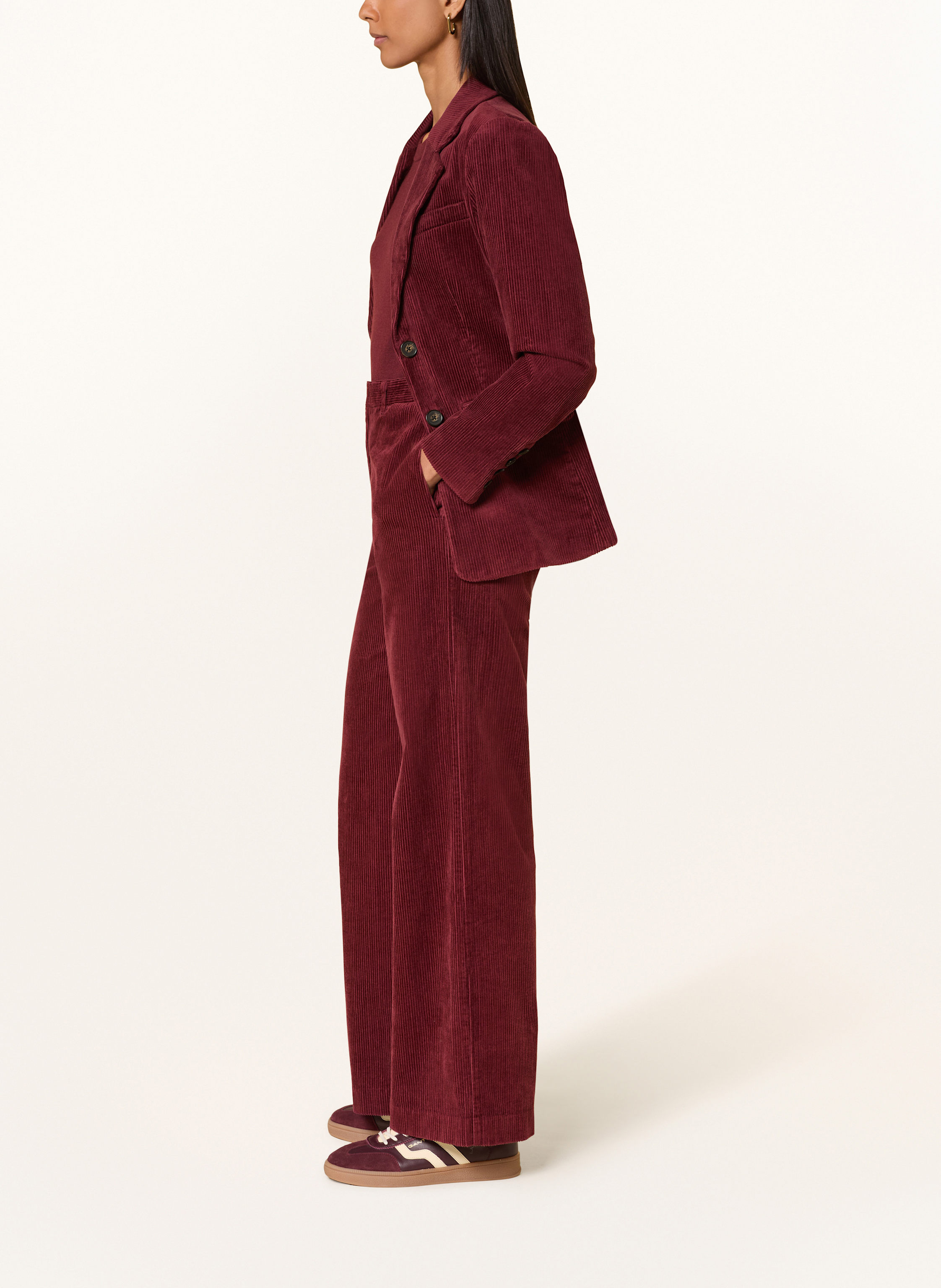 Thumbnail - Part Two Cordhose Clarisse rot