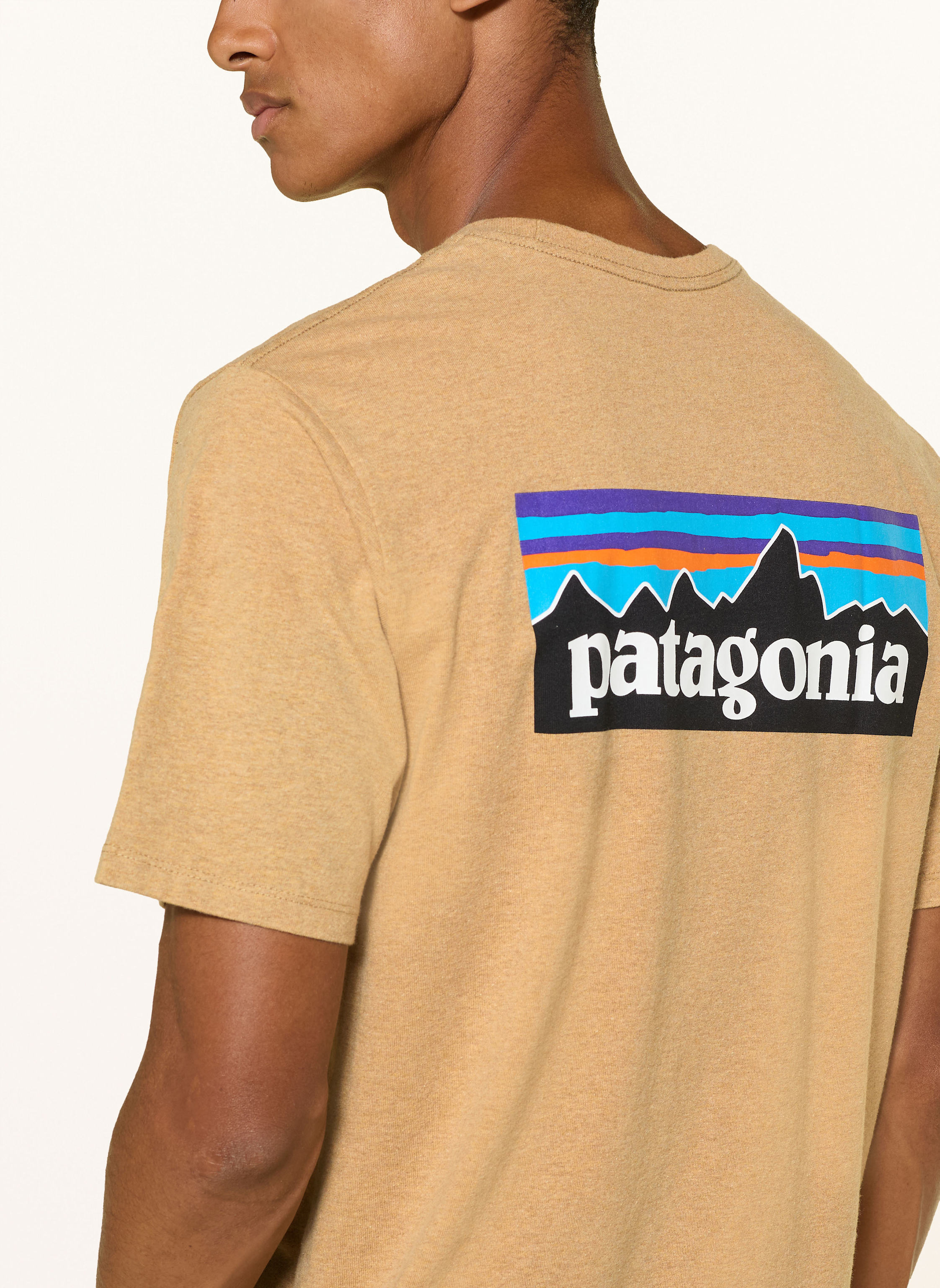 Thumbnail - Patagonia T-Shirt P-6 braun