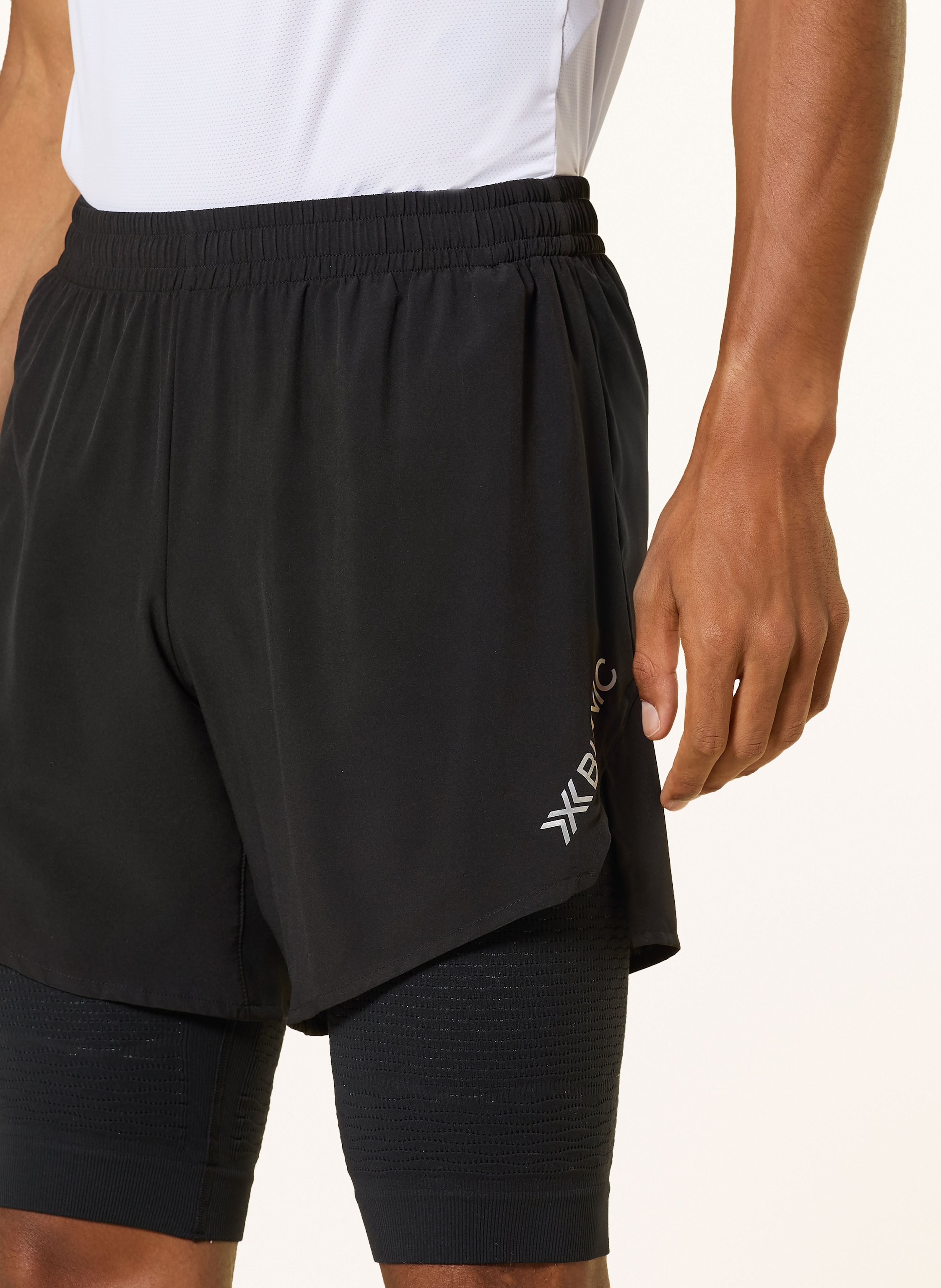 Thumbnail - X-Bionic 2-In-1-Laufshorts Effektor schwarz