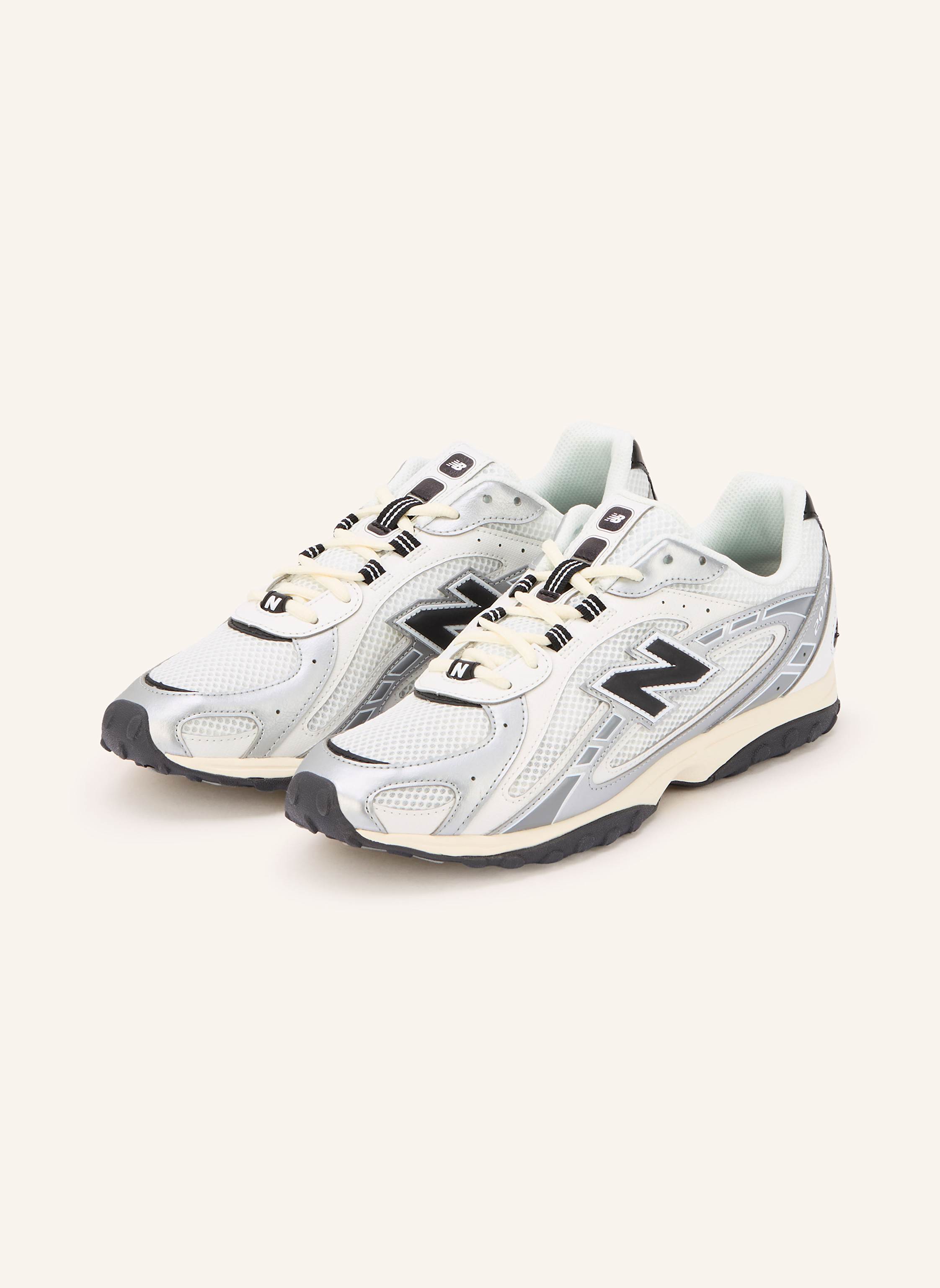 New Balance Sneaker 204l grau