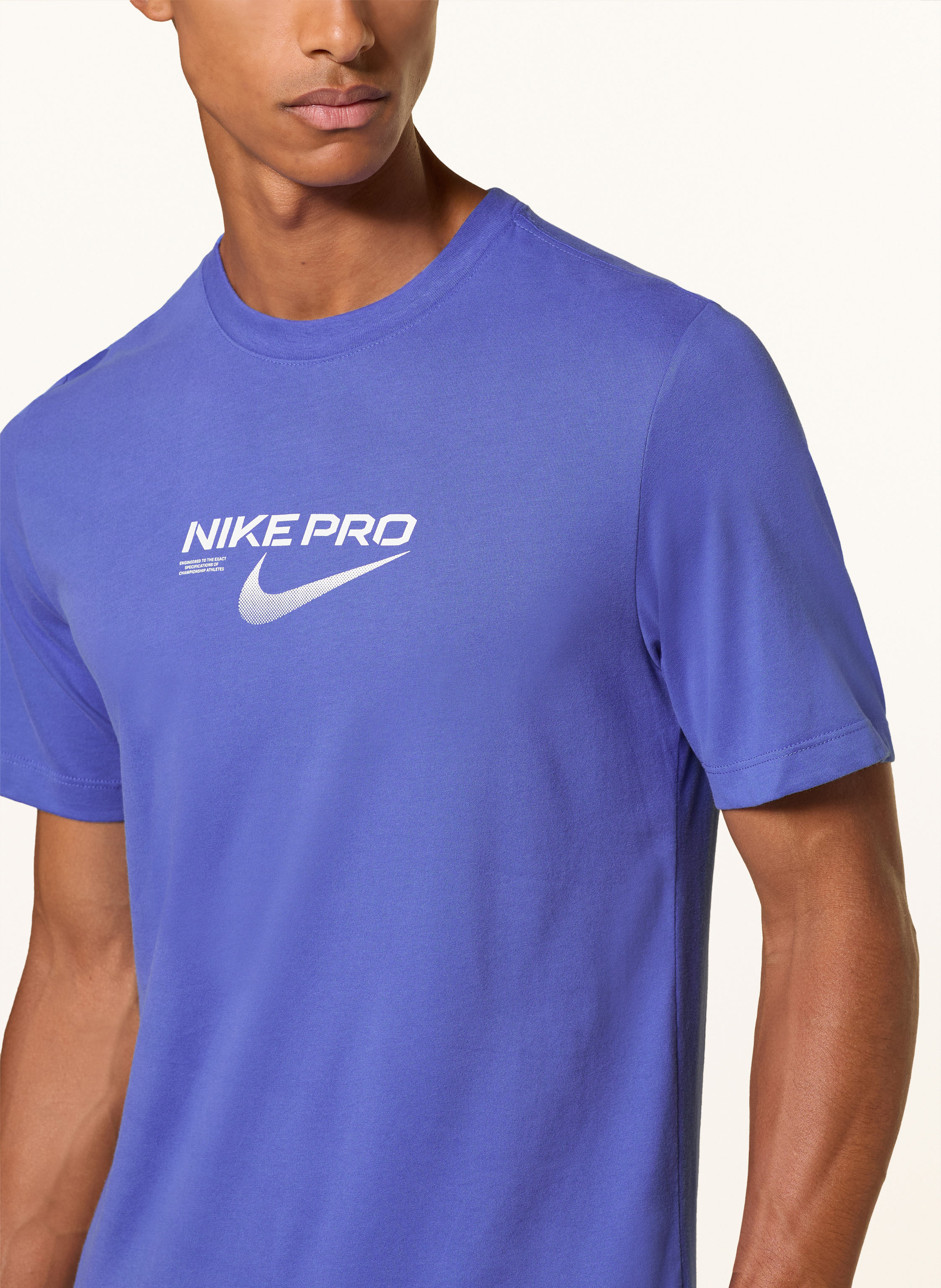 Thumbnail - Nike T-Shirt Pro Training blau