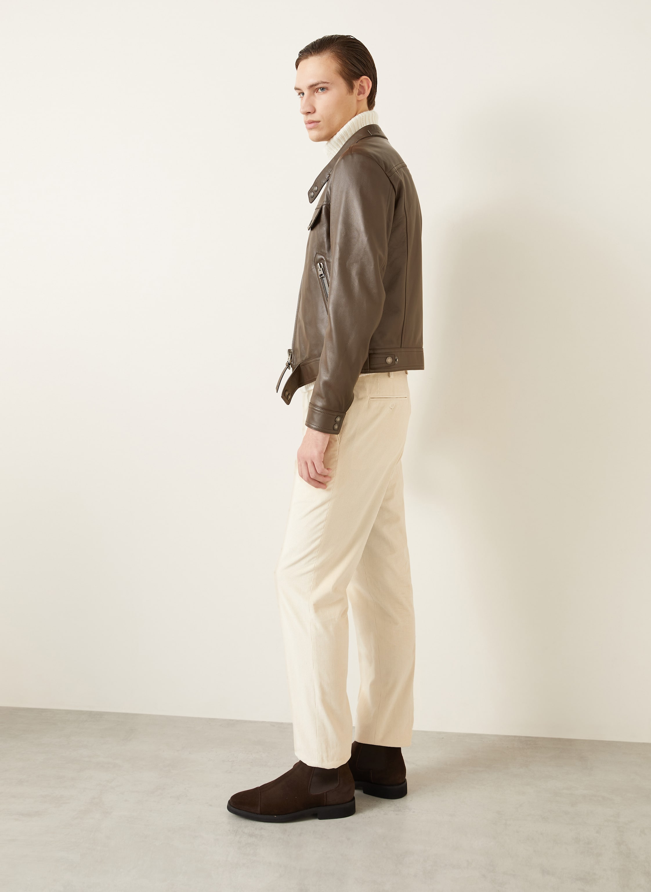 Thumbnail - Brioni Cordchino Vail Slim Fit weiss