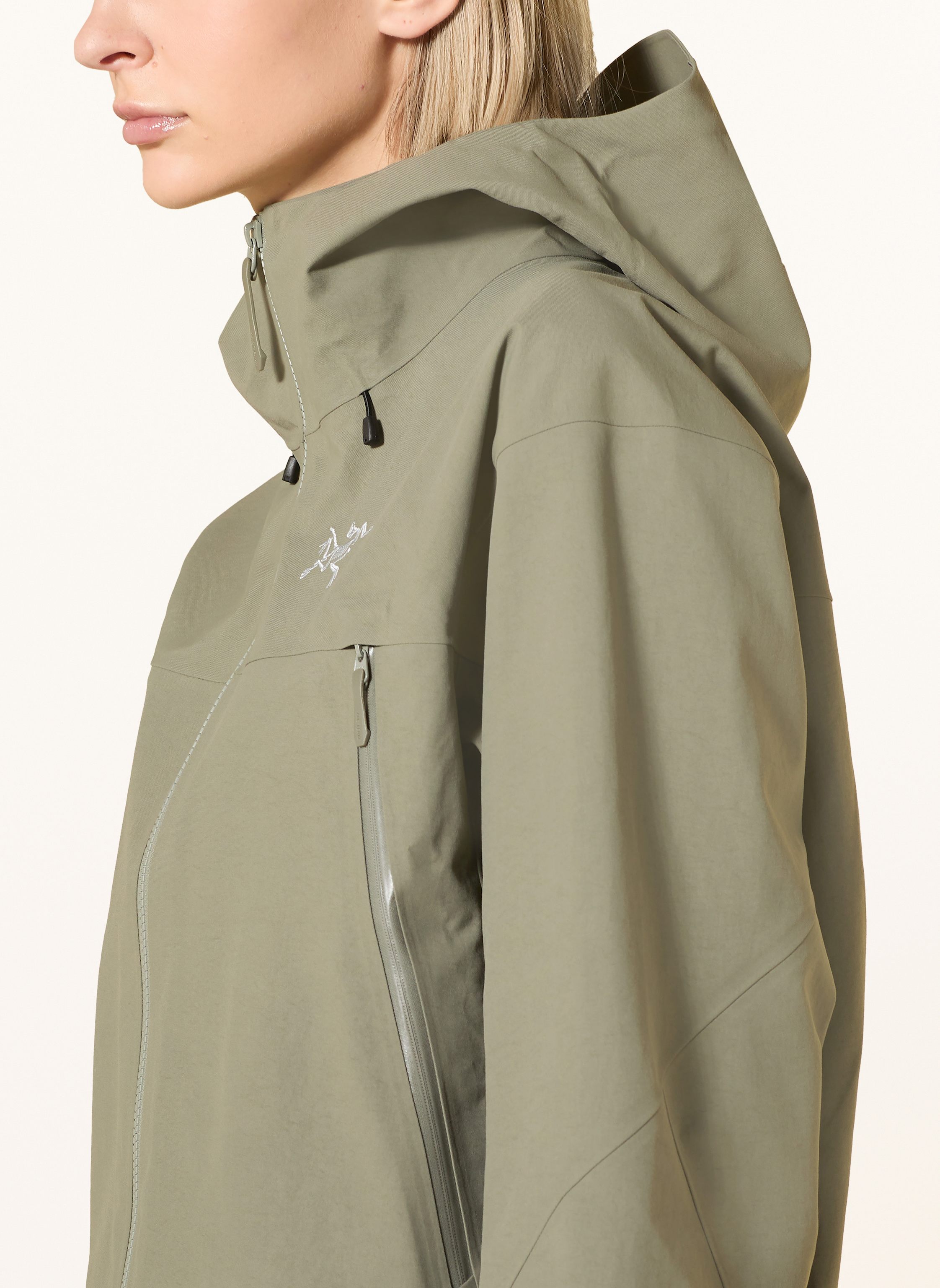 Thumbnail - Arc'teryx Hardshell-Jacke Altira Cropped gruen