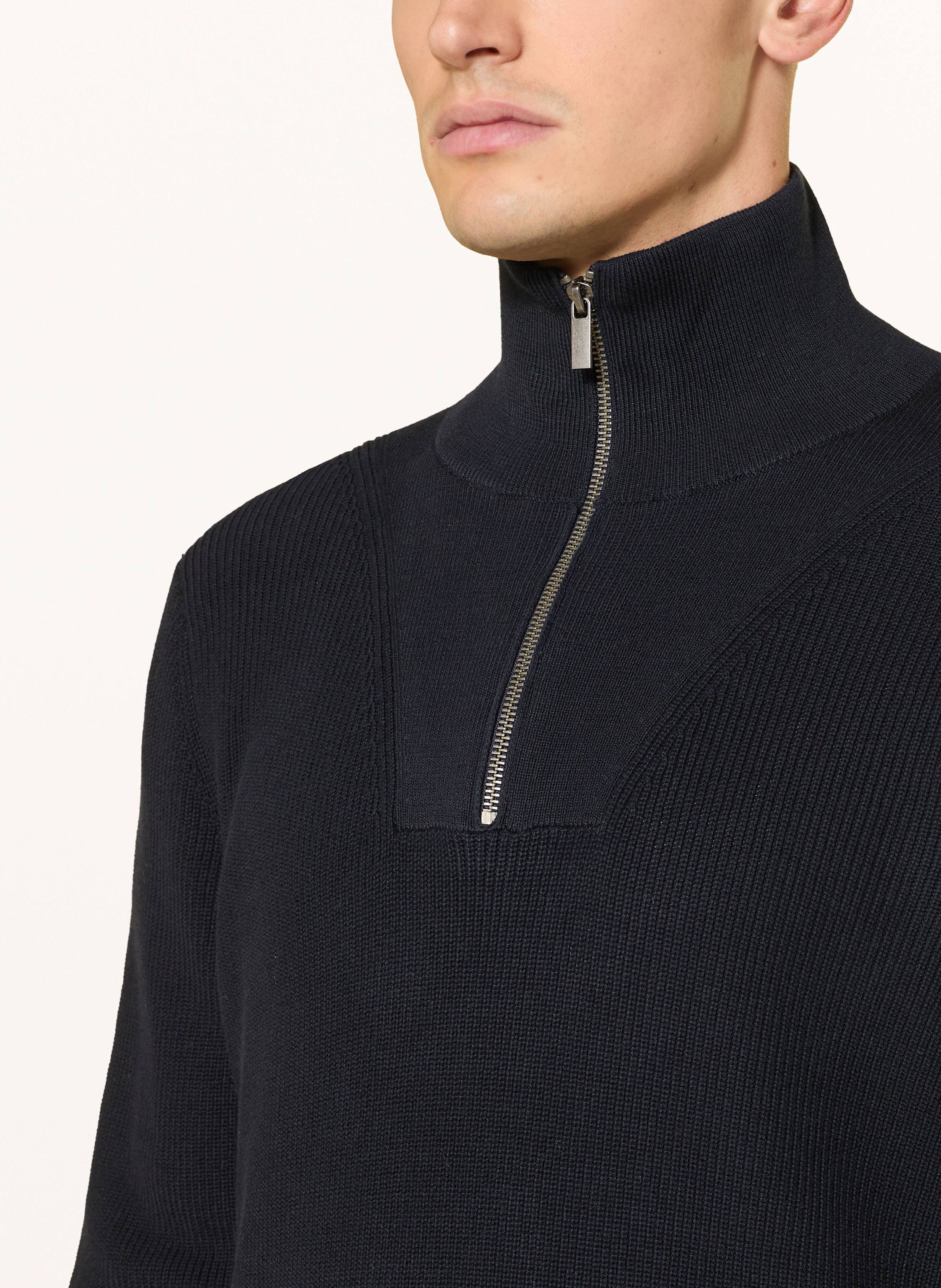 Thumbnail - Paul Troyer blau