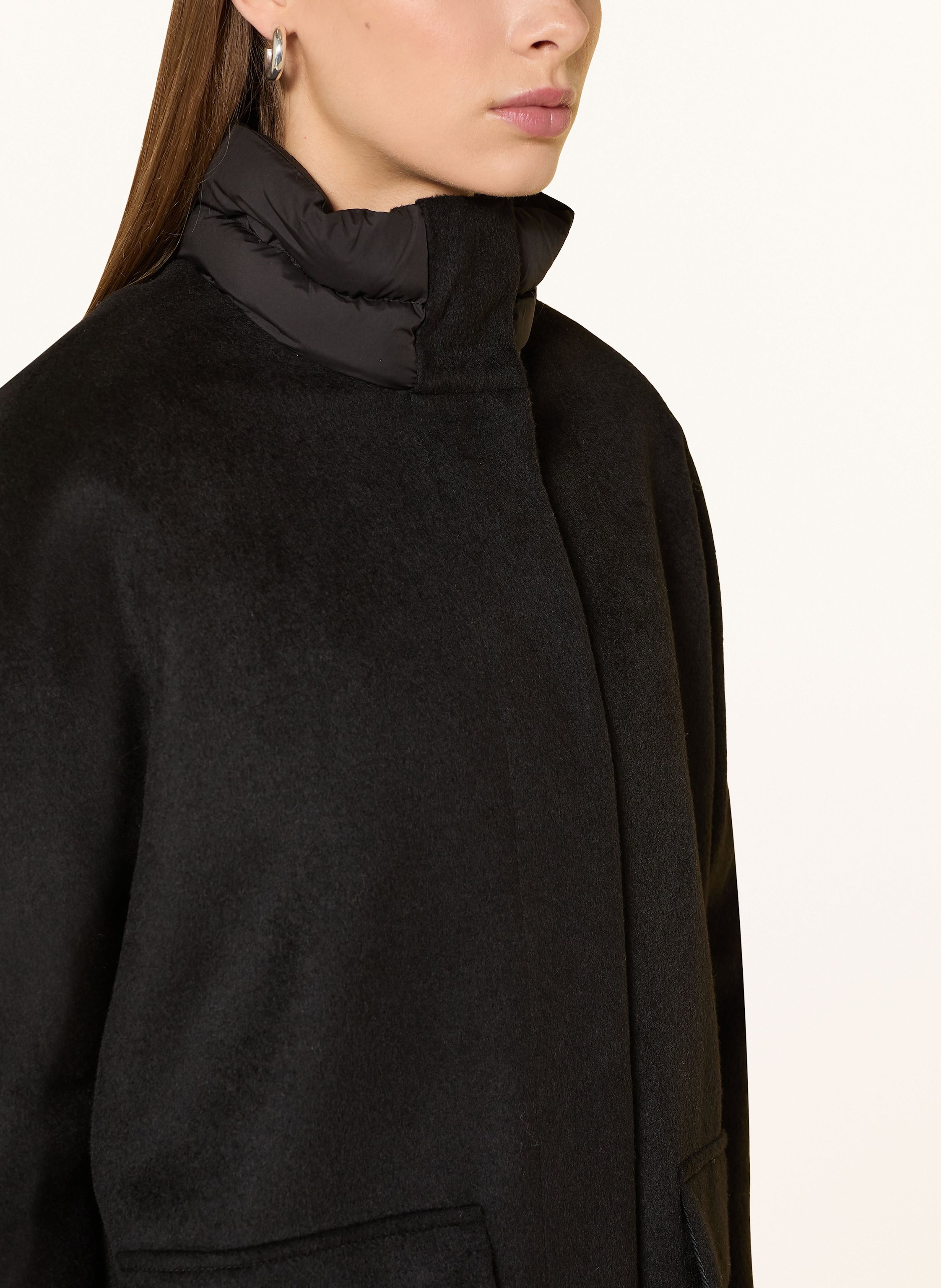 Thumbnail - Comma Mantel schwarz