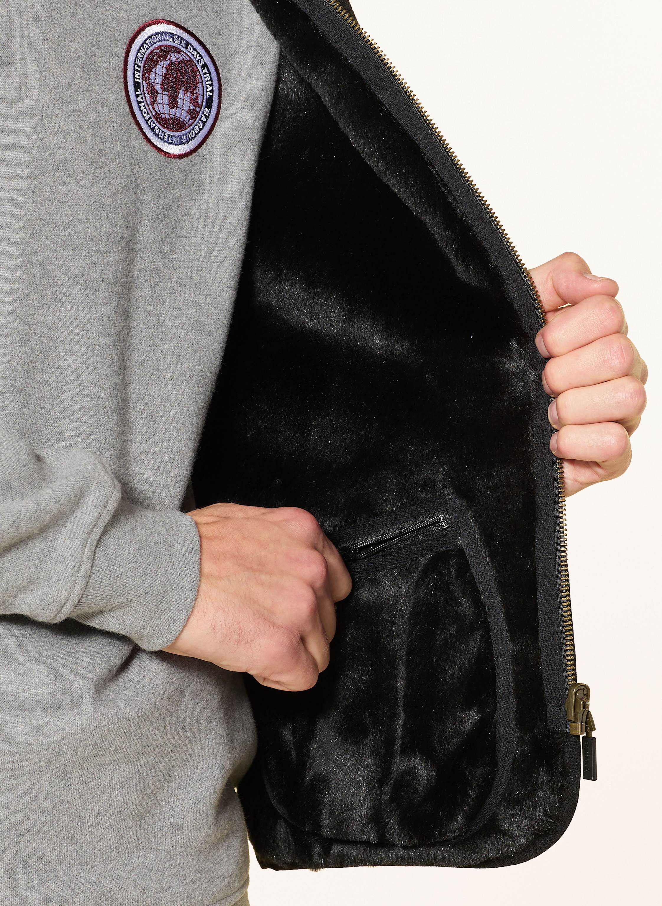 Thumbnail - Barbour Weste Warm Pile schwarz
