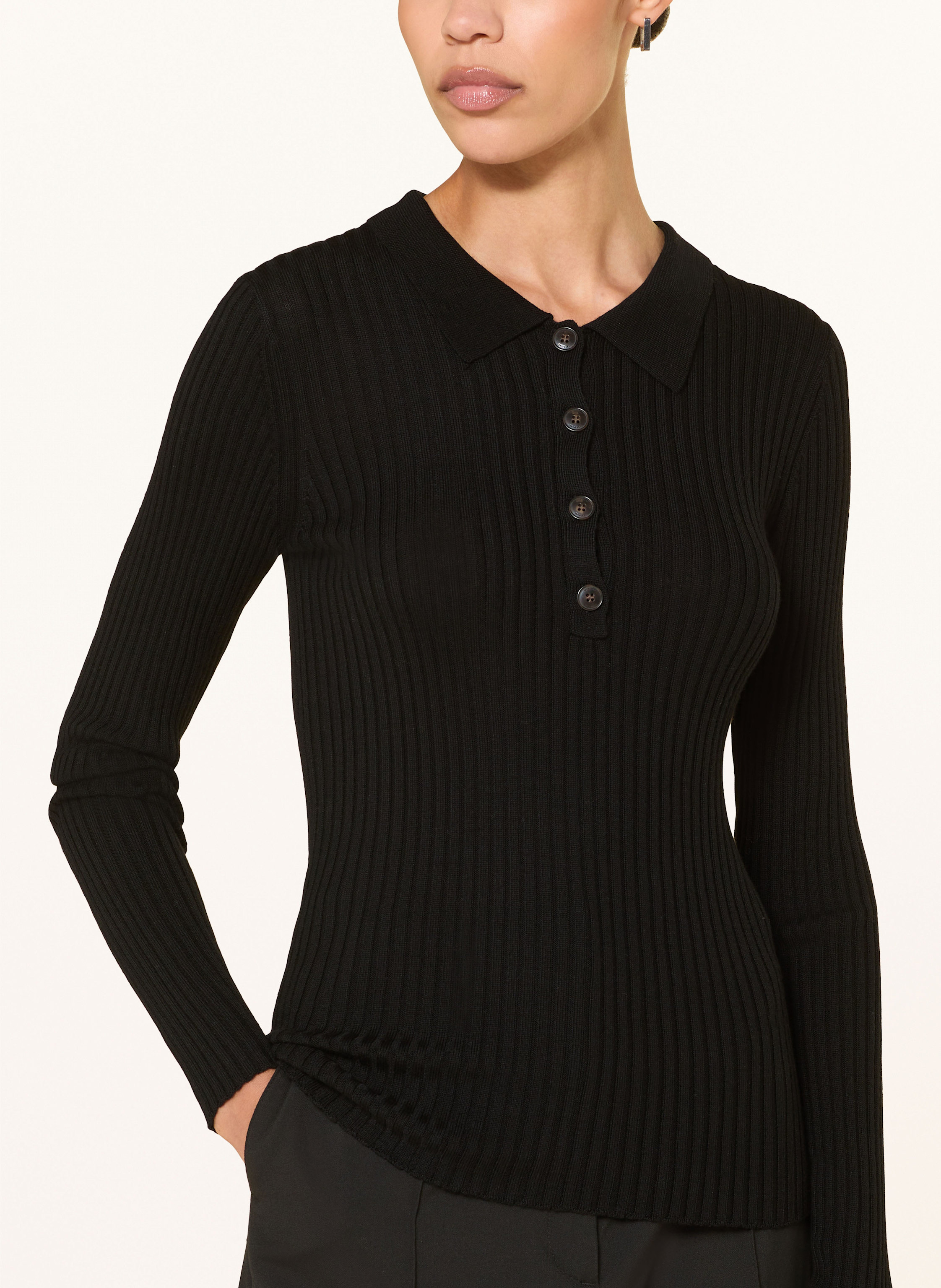 Thumbnail - Herskind Strick-Poloshirt Cadee Aus Merinowolle schwarz