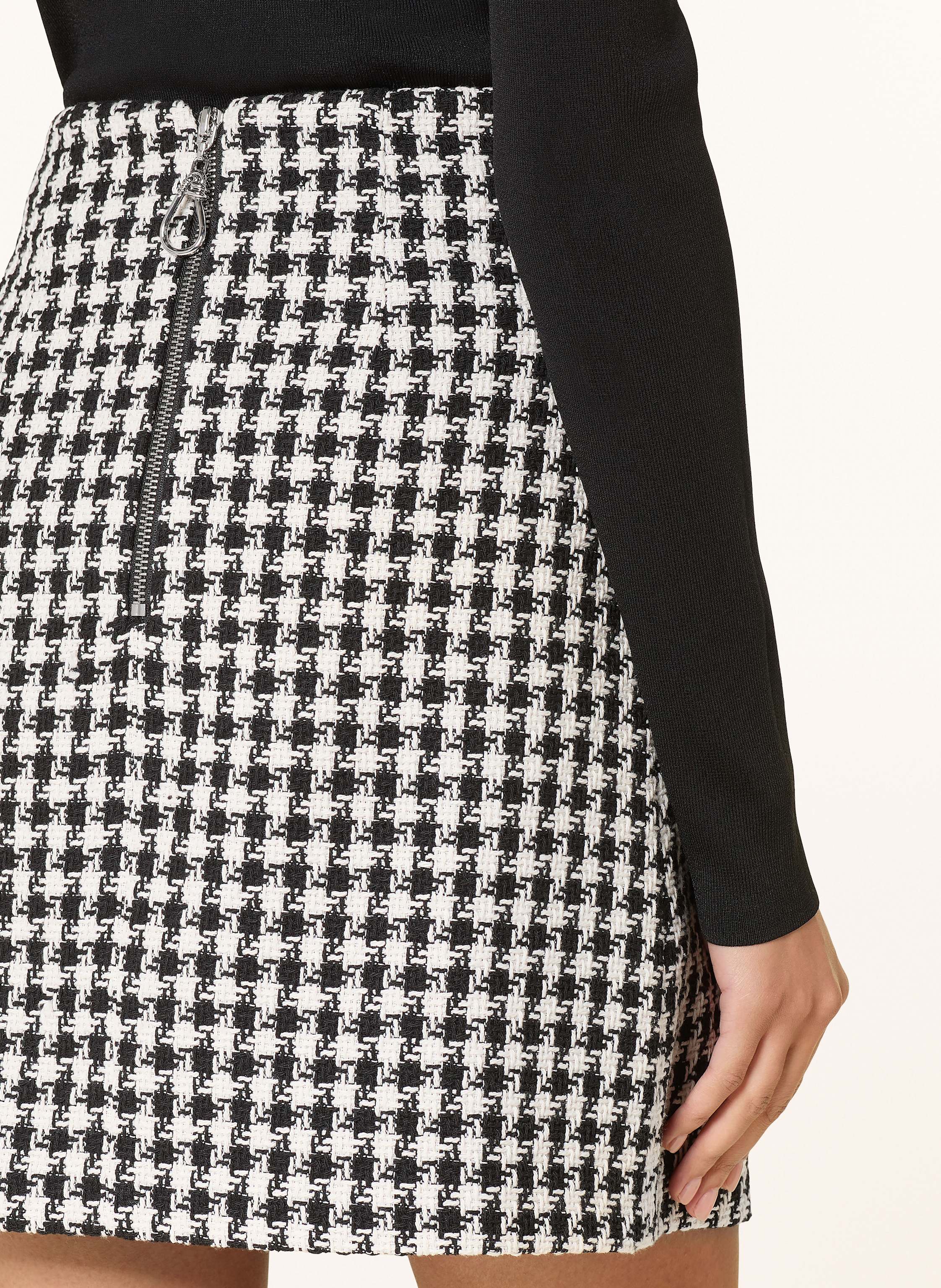 Thumbnail - Hugo Tweed-Rock Romesa schwarz