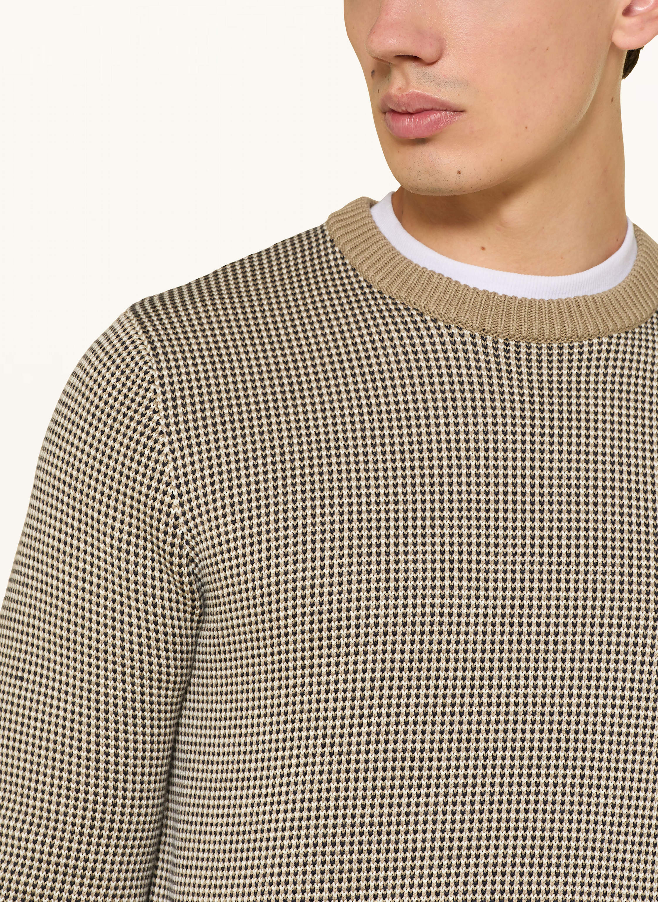 Thumbnail - Barbour Pullover beige