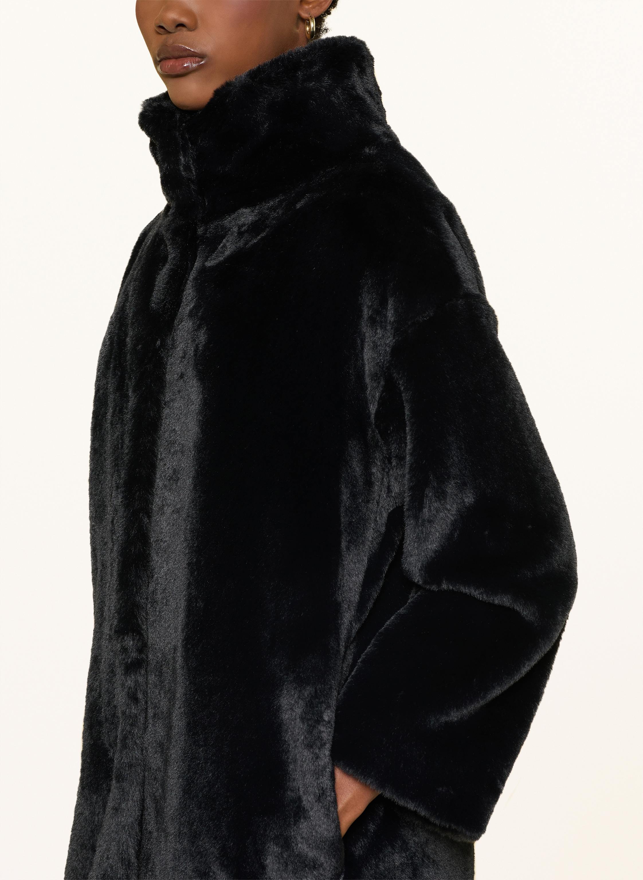 Thumbnail - Herno Kunstpelz-Mantel schwarz