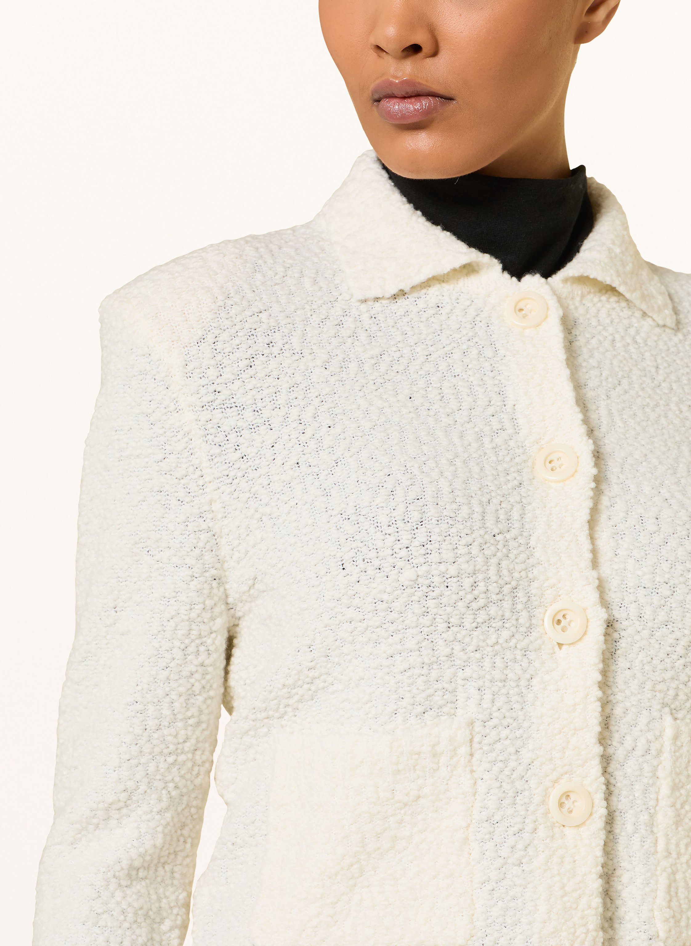 Thumbnail - Windsor. Strickjacke Aus Bouclé weiss
