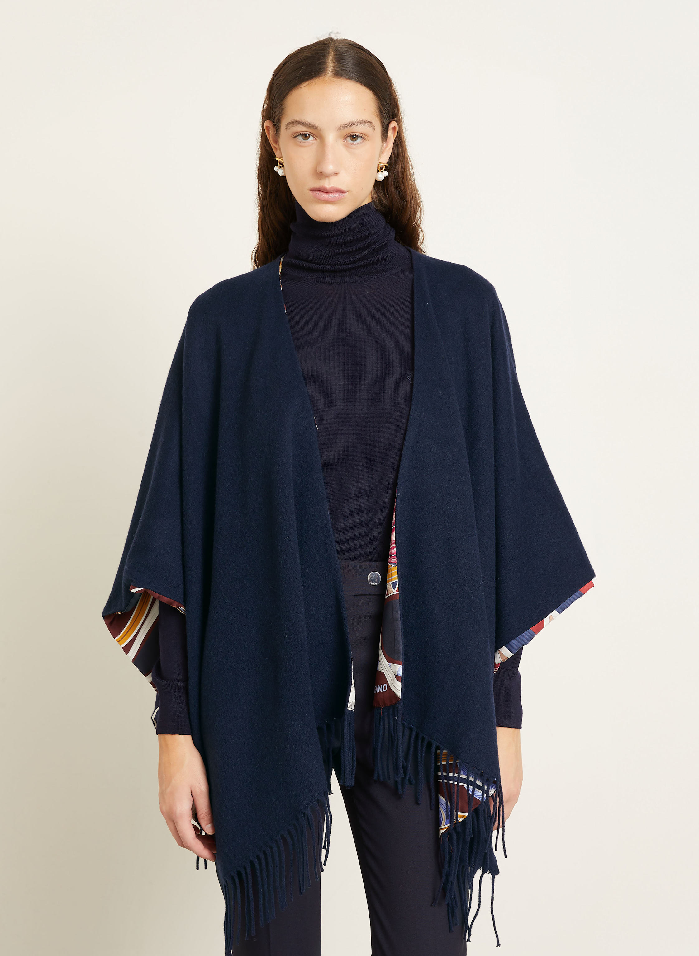 Thumbnail - Ferragamo Cashmere-Cape Zum Wenden blau