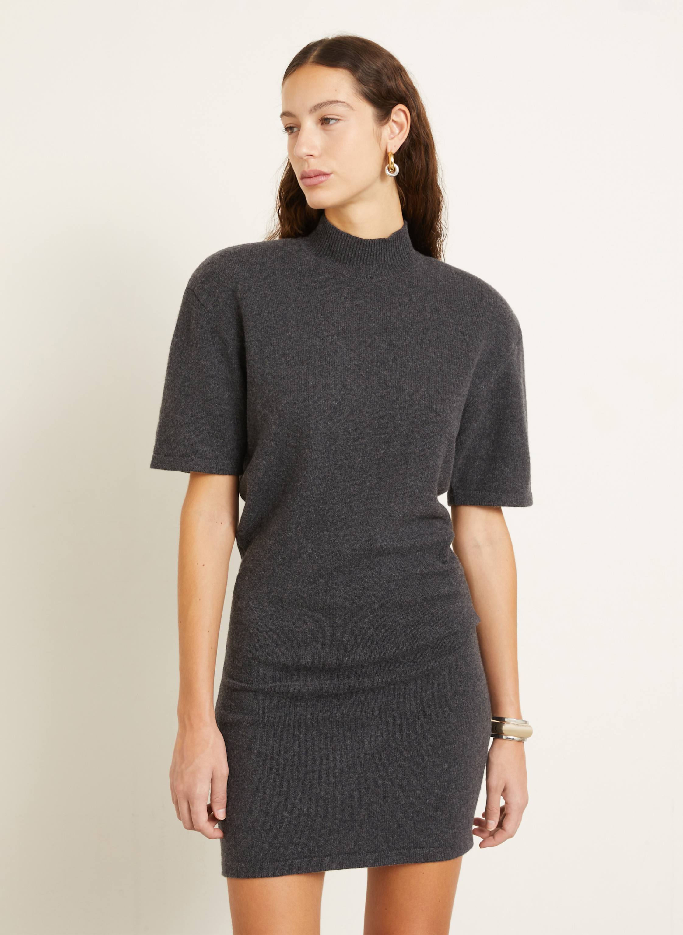 Thumbnail - Jacquemus Strickkleid La Robe Maille Castagna grau