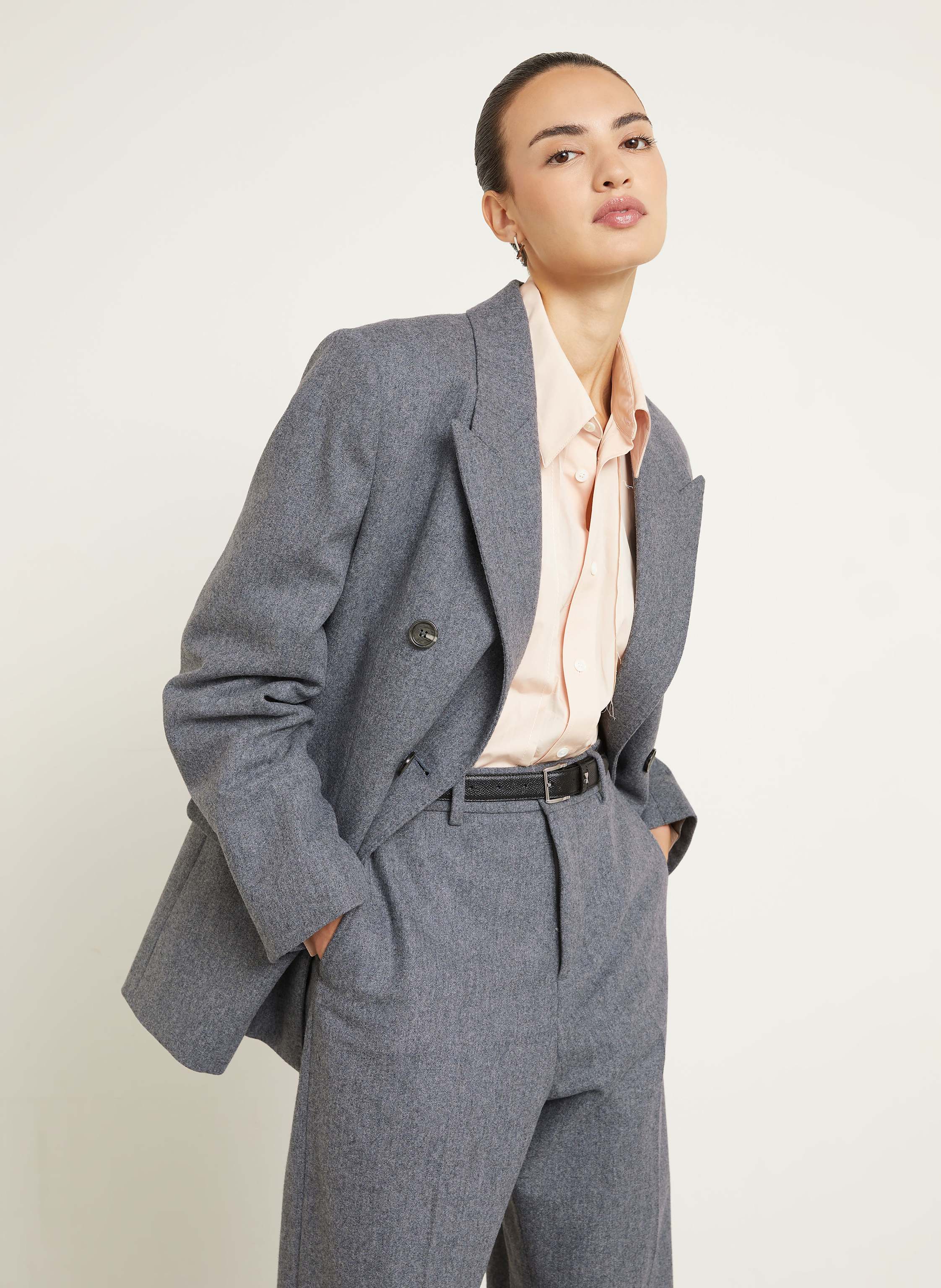 Thumbnail - Ami Paris Longblazer Veste Ample Croisee grau