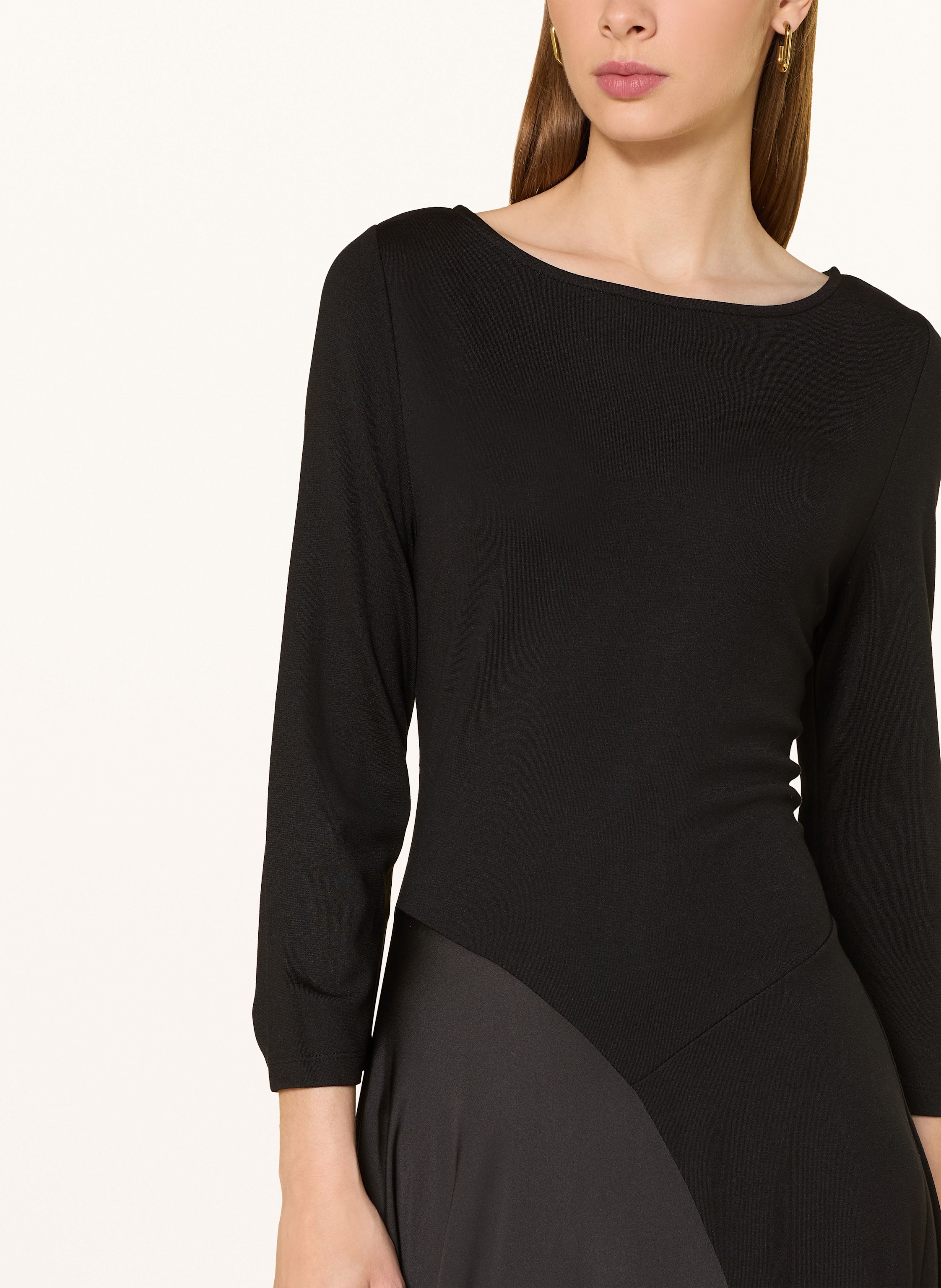 Thumbnail - Cartoon Kleid Im Materialmix Mit 3/4-Arm schwarz