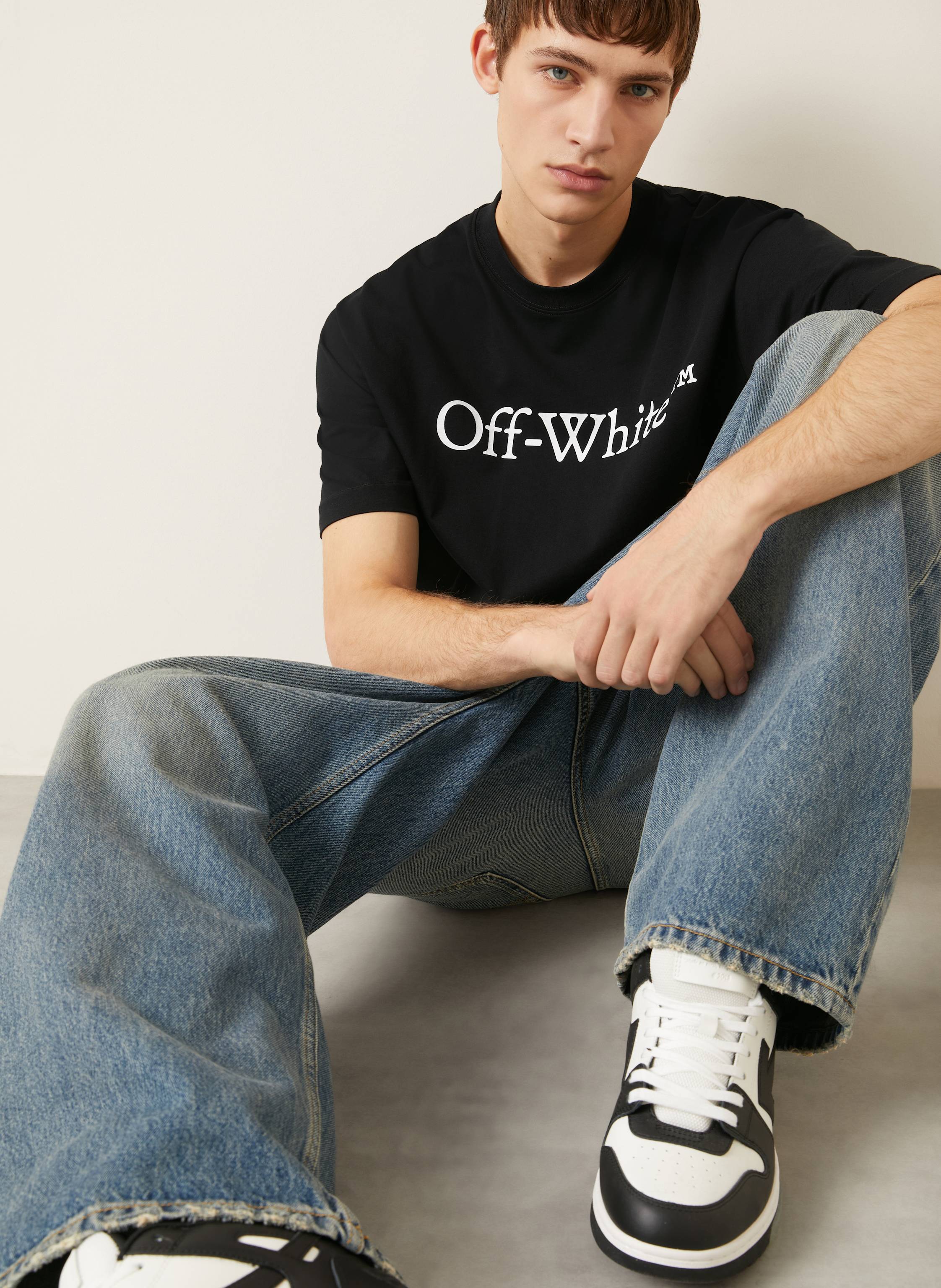 Thumbnail - Off-White T-Shirt Big Bookish Skate schwarz