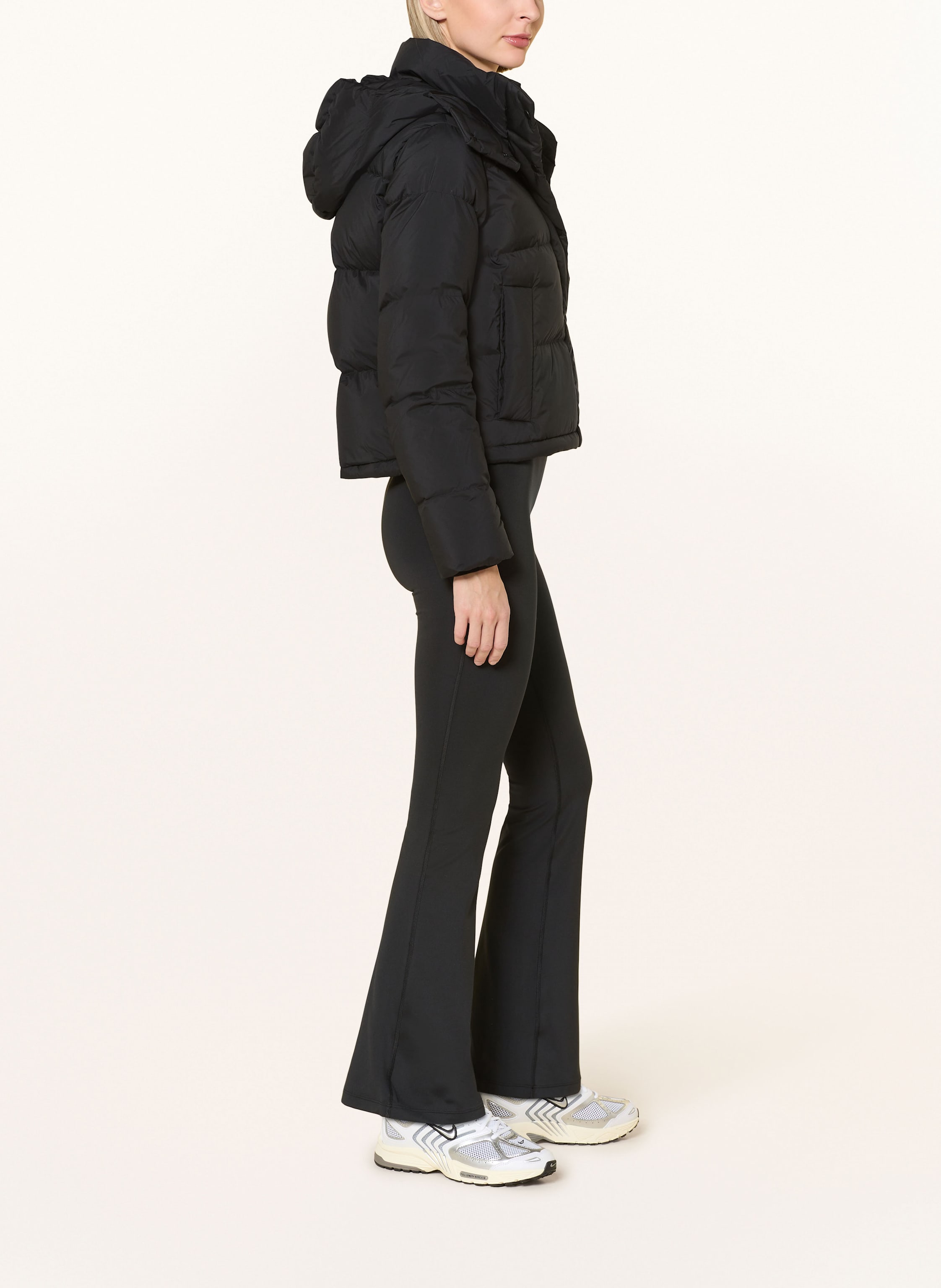 Thumbnail - Lululemon Daunenjacke Wunder Puff Mit Abnehmbarer Kapuze schwarz