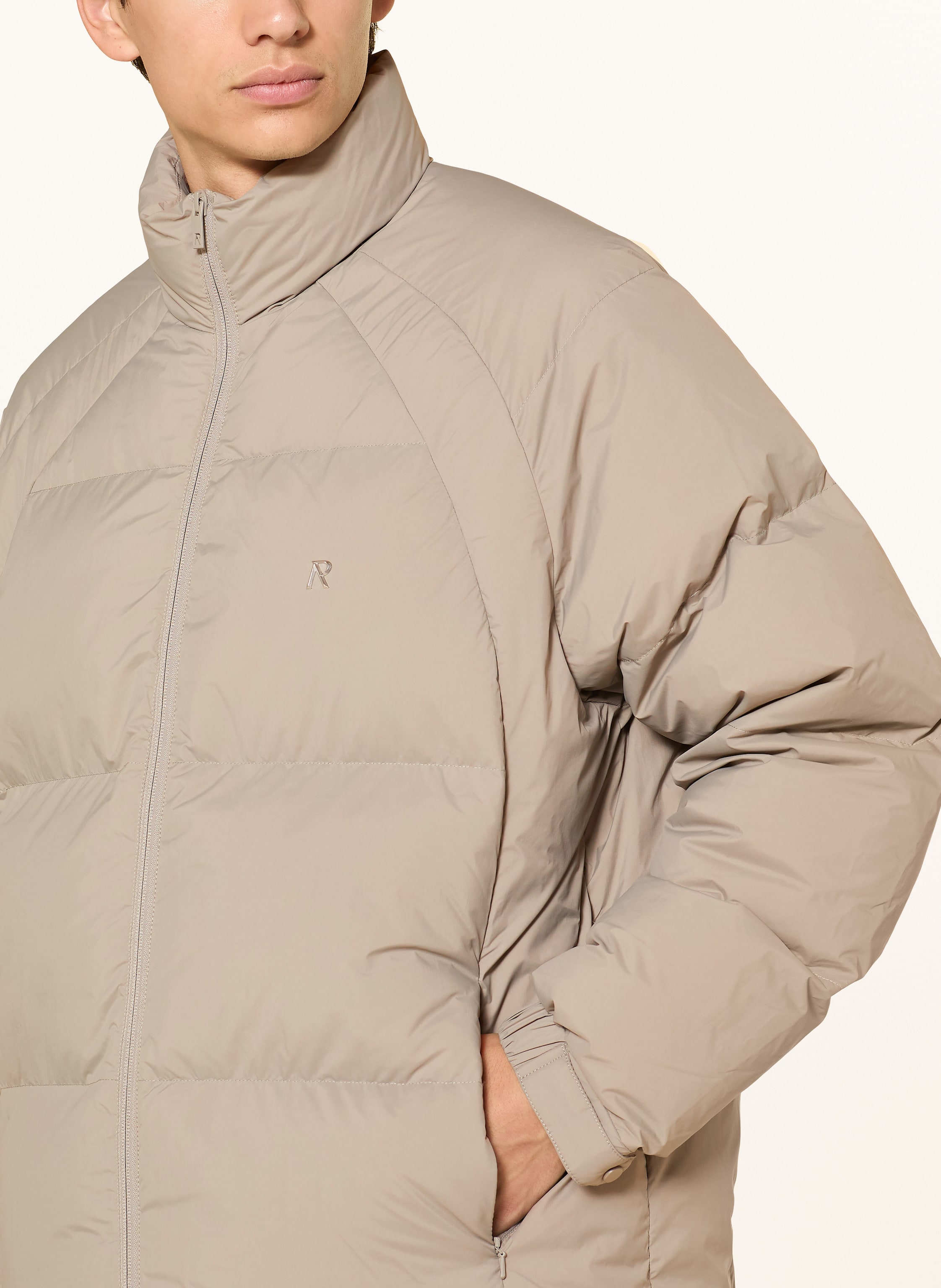 Thumbnail - Represent Daunenjacke beige