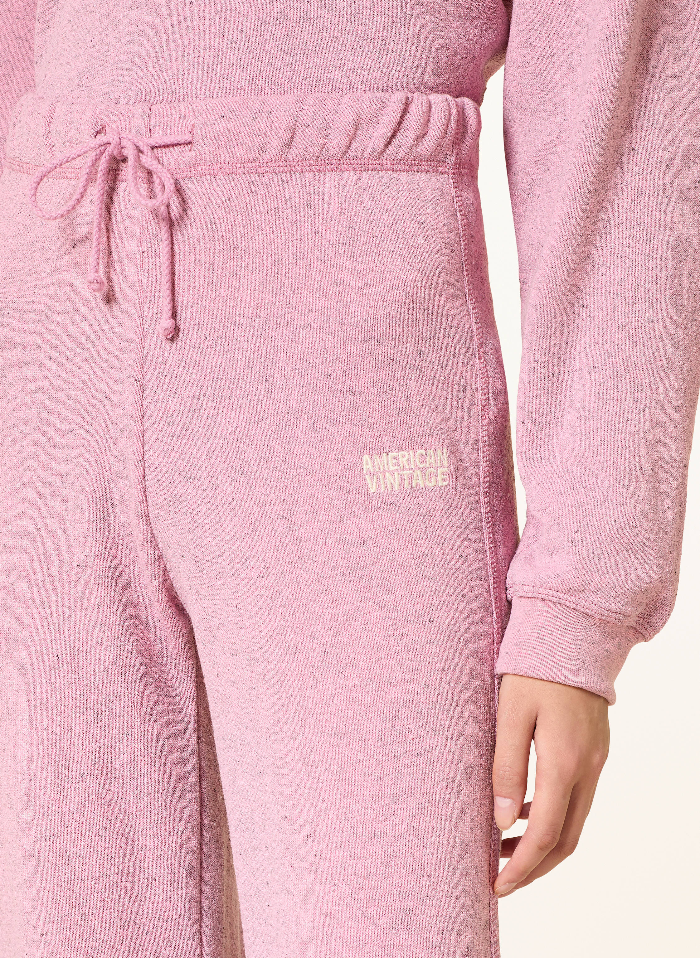 Thumbnail - American Vintage Sweatpants Evona pink