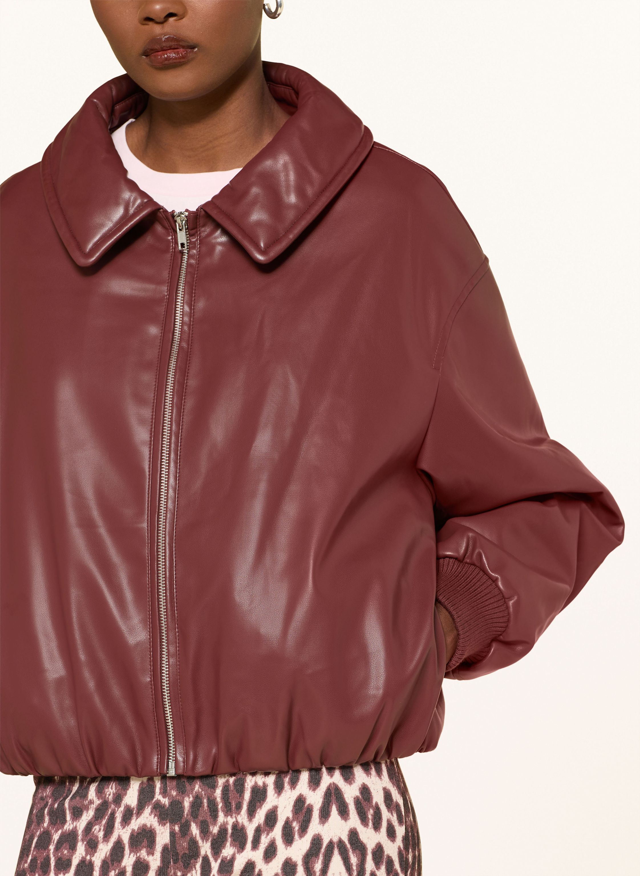 Thumbnail - Oh April Jacke Bobbie In Lederoptik rot