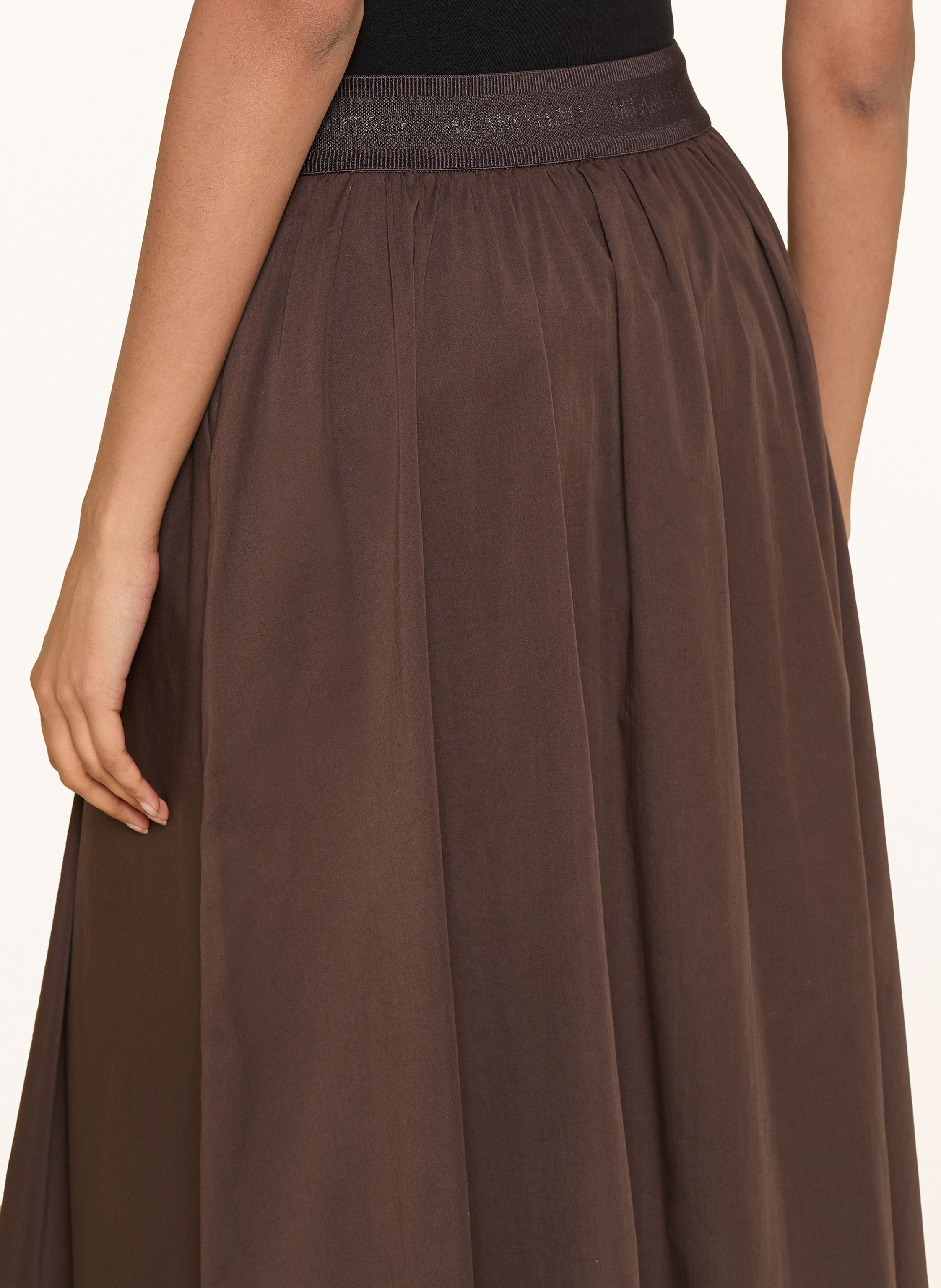 Thumbnail - Milano Italy Rock braun