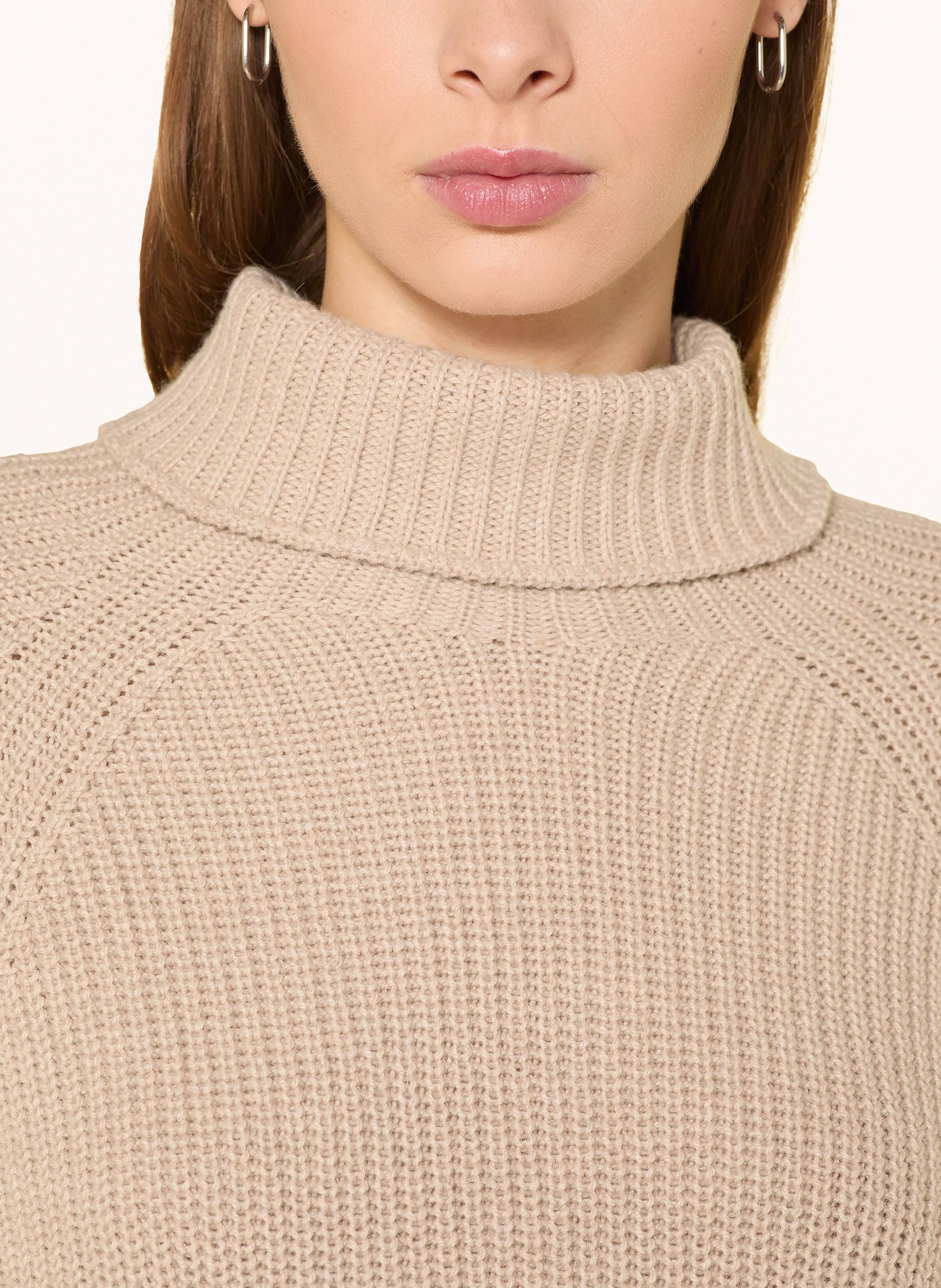 Thumbnail - Rich & Royal Rollkragenpullover beige