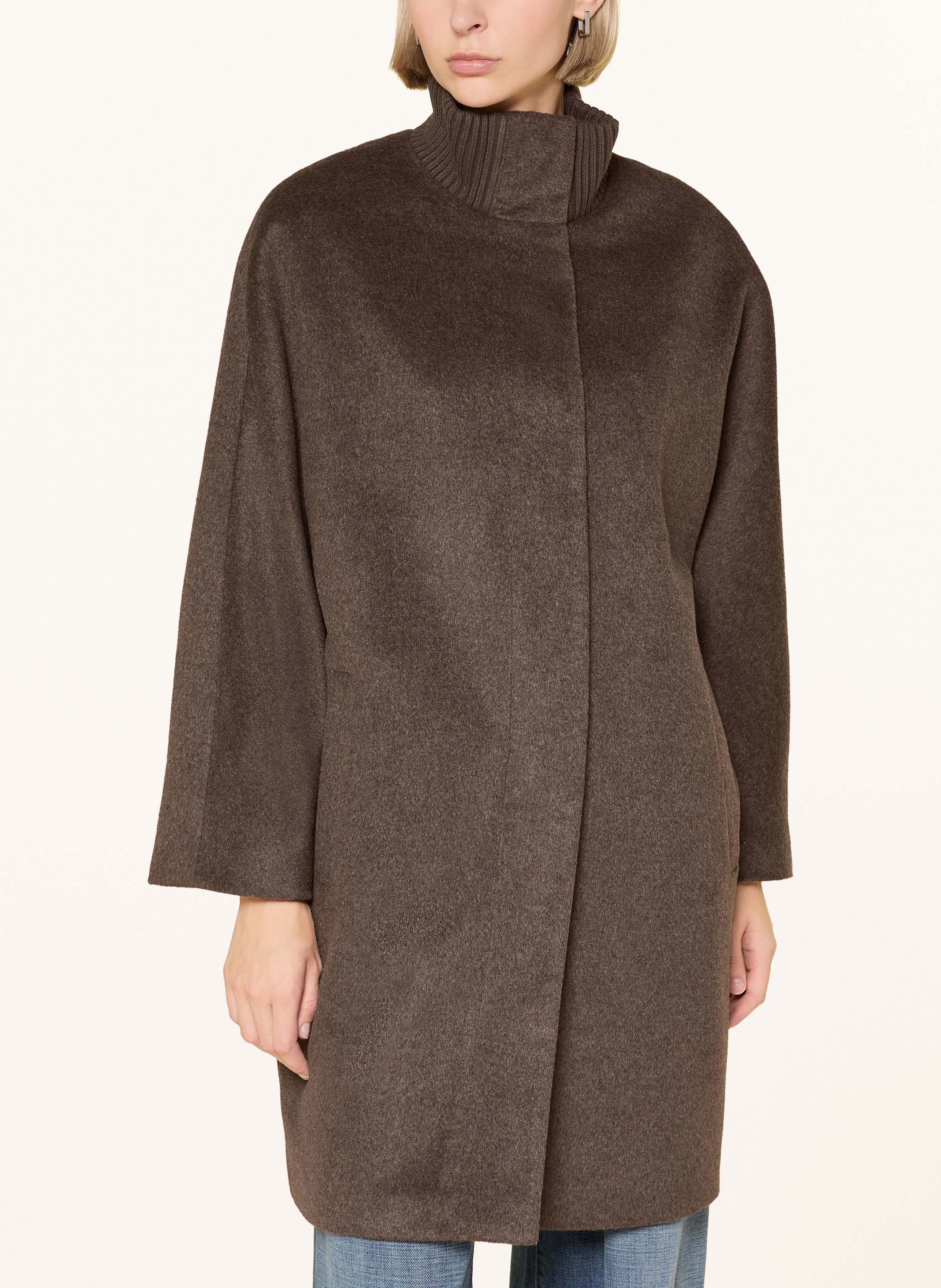 Thumbnail - Comma Mantel braun