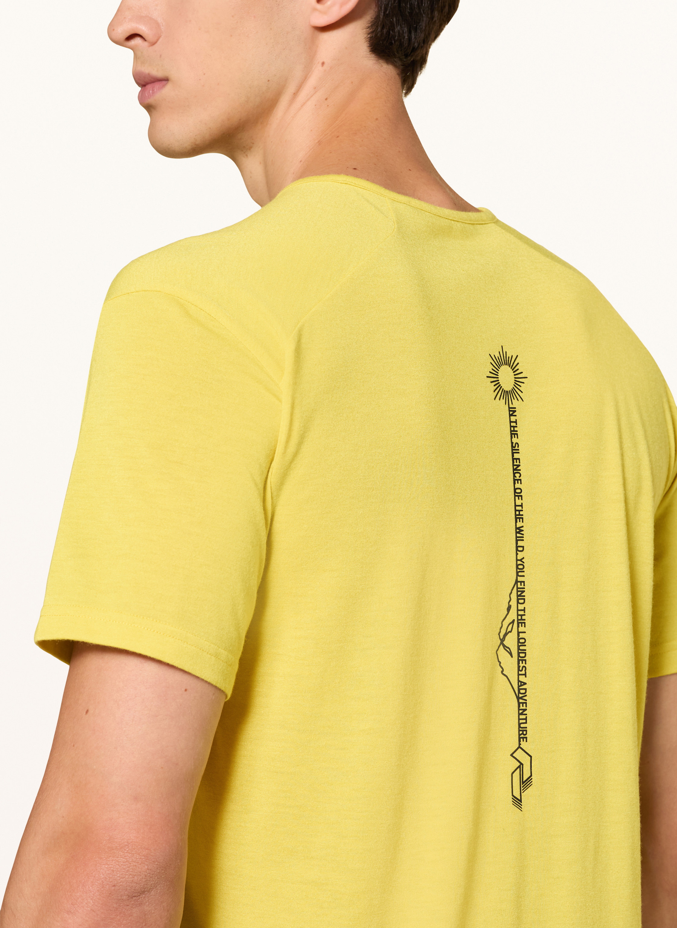 Thumbnail - Peak Performance T-Shirt gelb