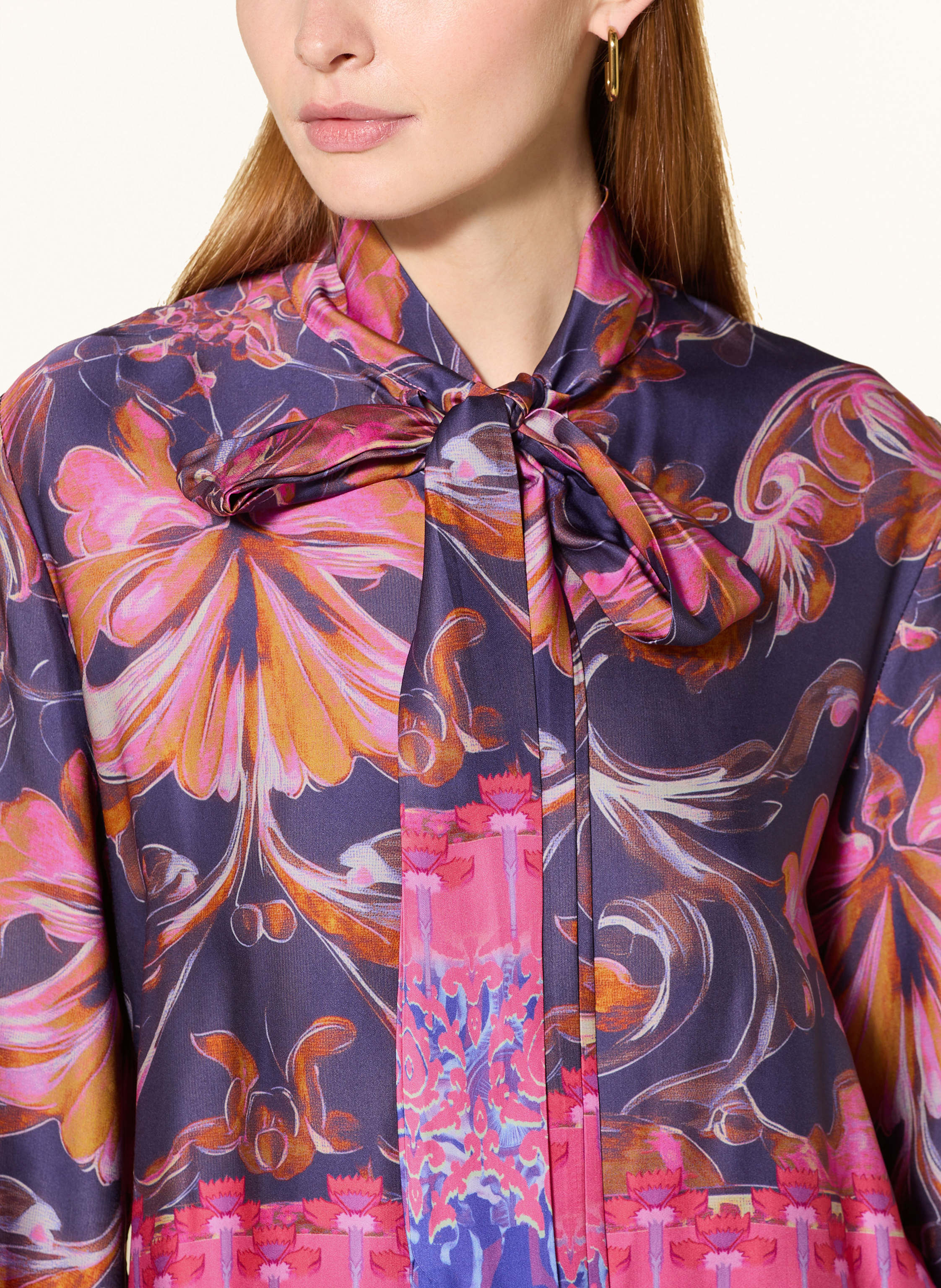 Thumbnail - Miss Goodlife Blusenshirt Aus Satin Mit Schluppe blau