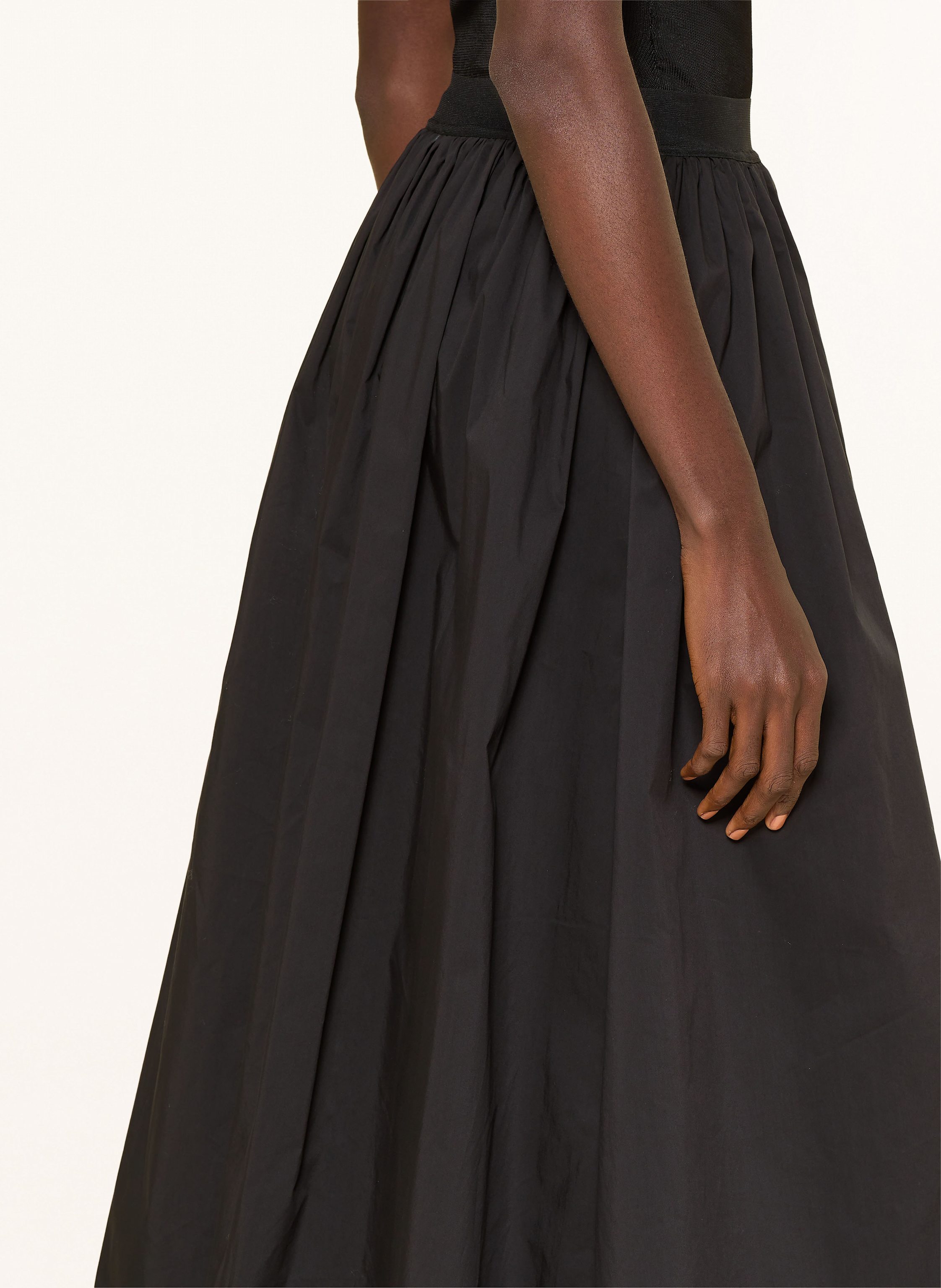 Thumbnail - Self-Portrait Strickkleid schwarz