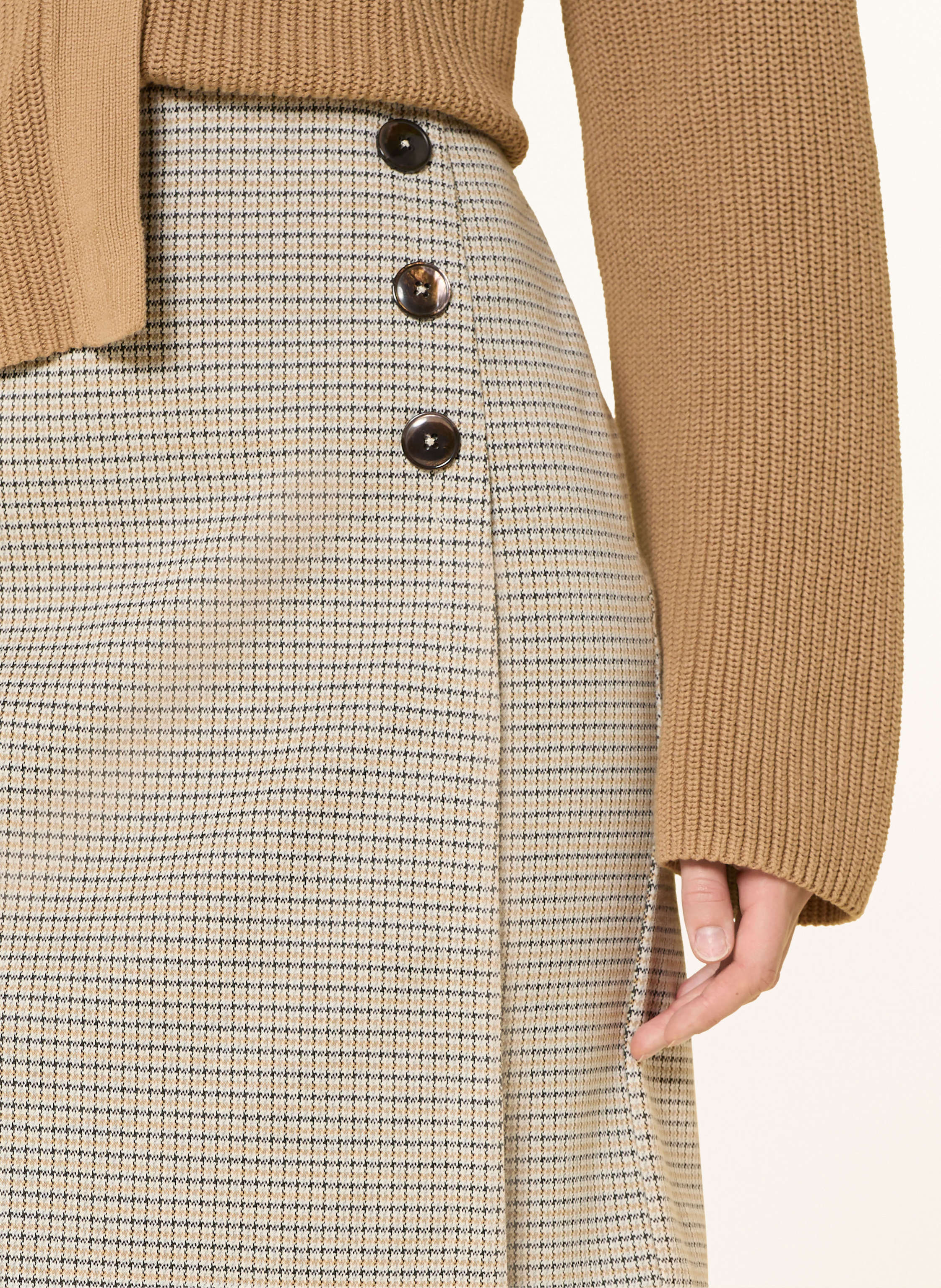 Thumbnail - Cartoon Rock In Wickeloptik beige