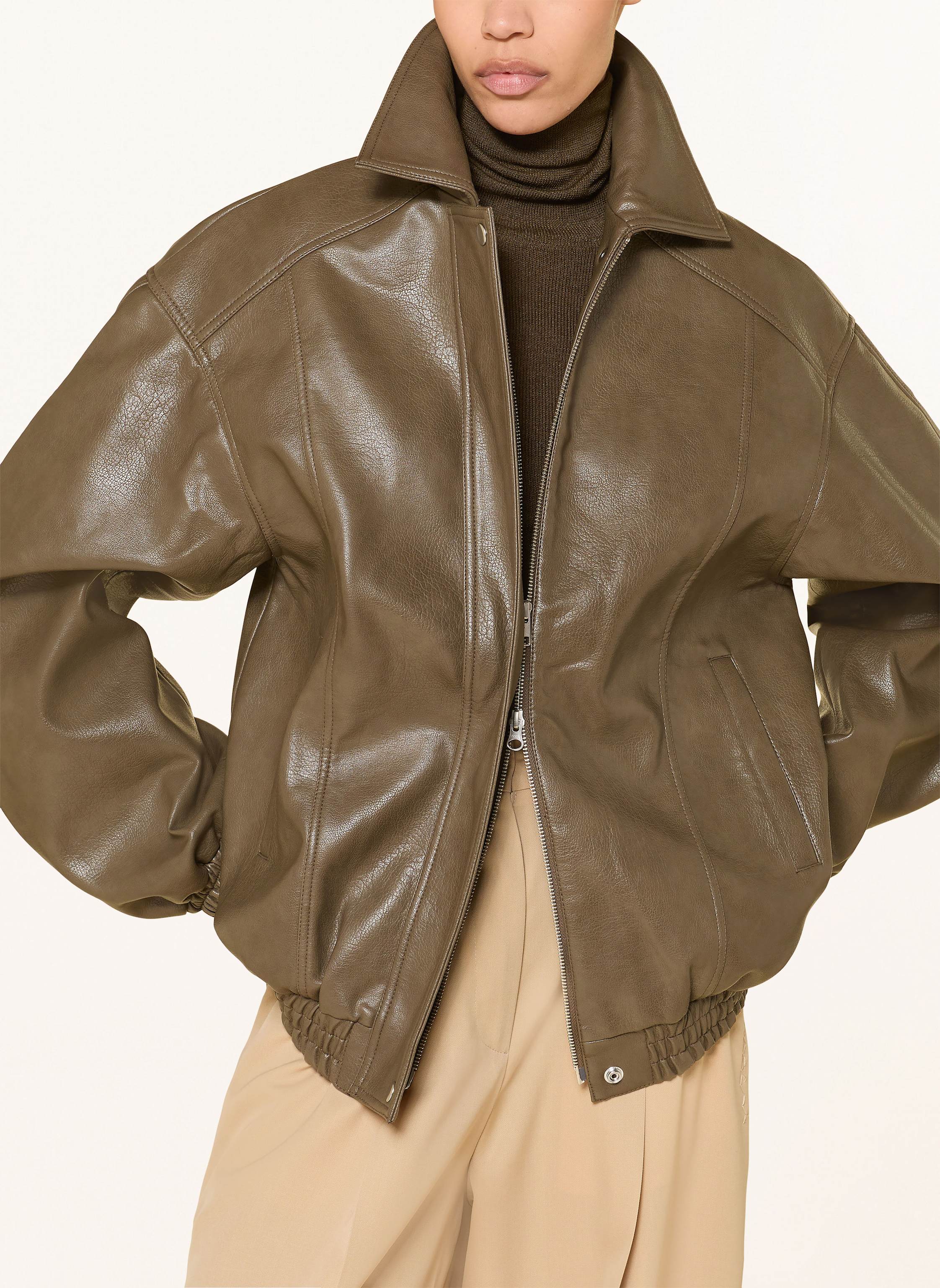 Thumbnail - The Frankie Shop Jacke Prescott In Lederoptik gruen