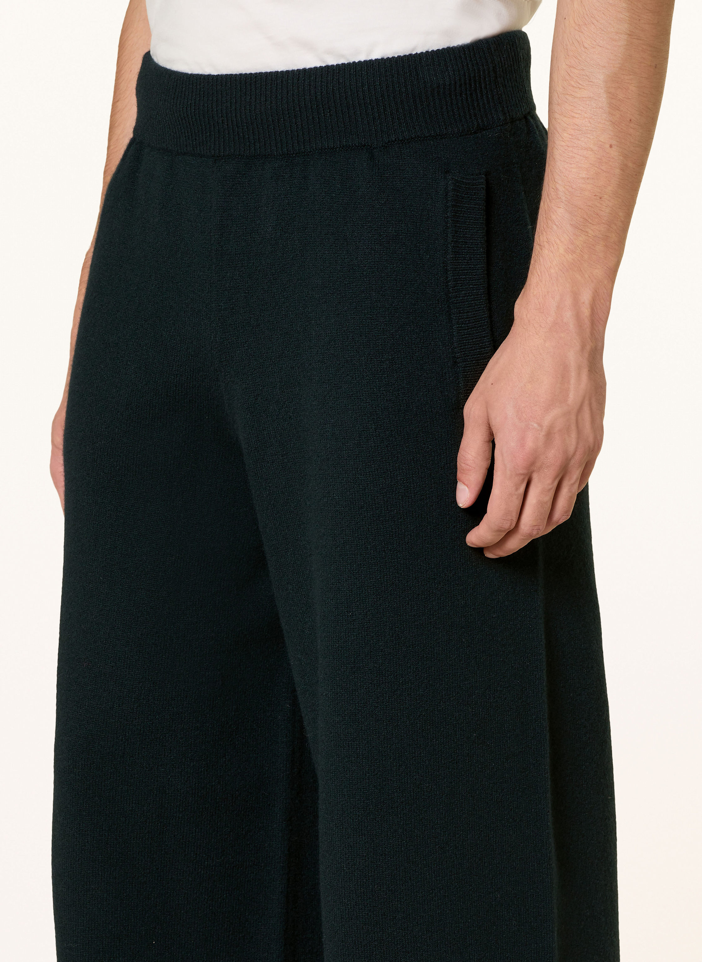 Thumbnail - Lacoste Strickhose Regular Fit schwarz