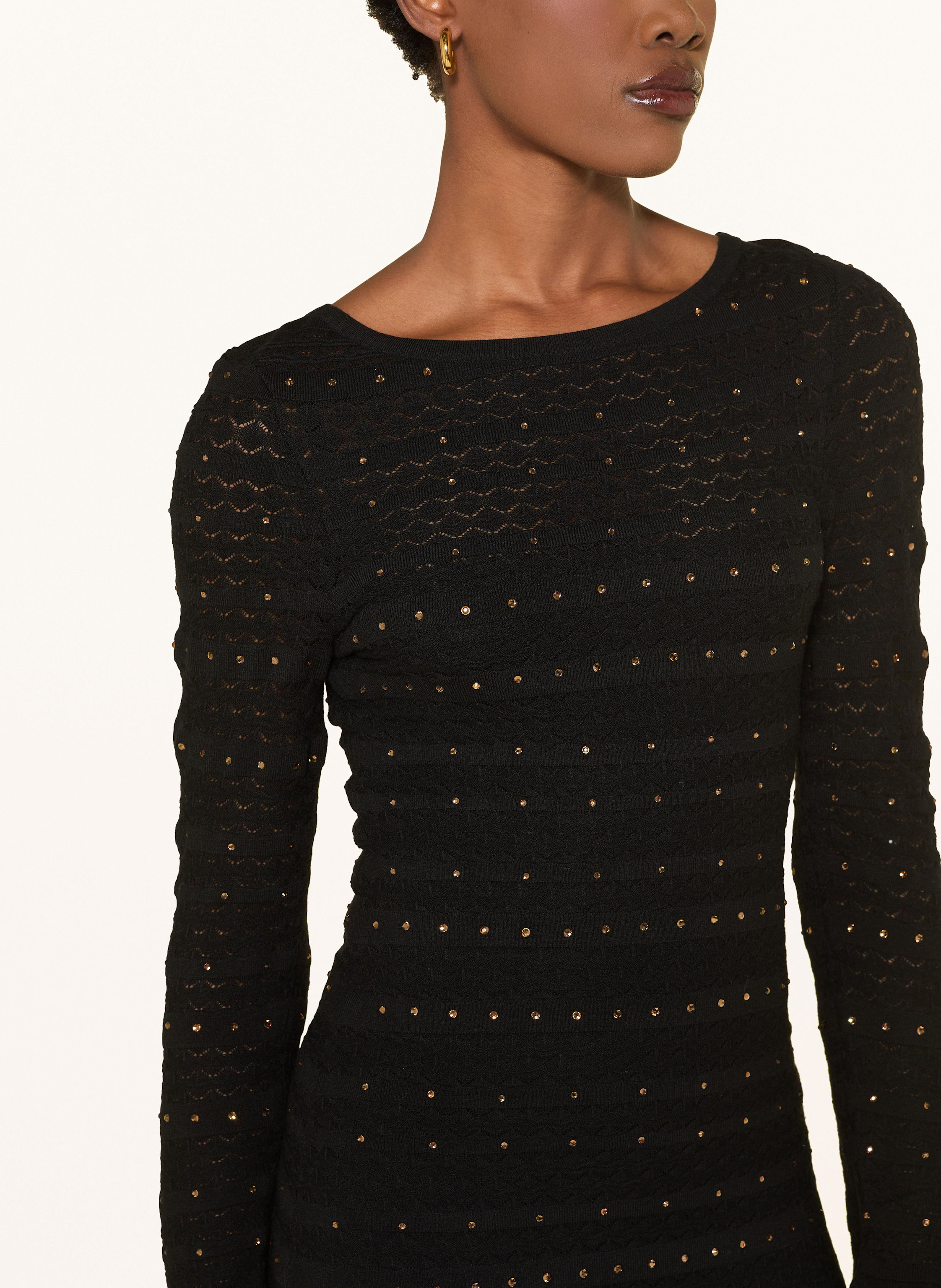 Thumbnail - Sandro Strickkleid Mit Schmucksteinen Und Volants schwarz