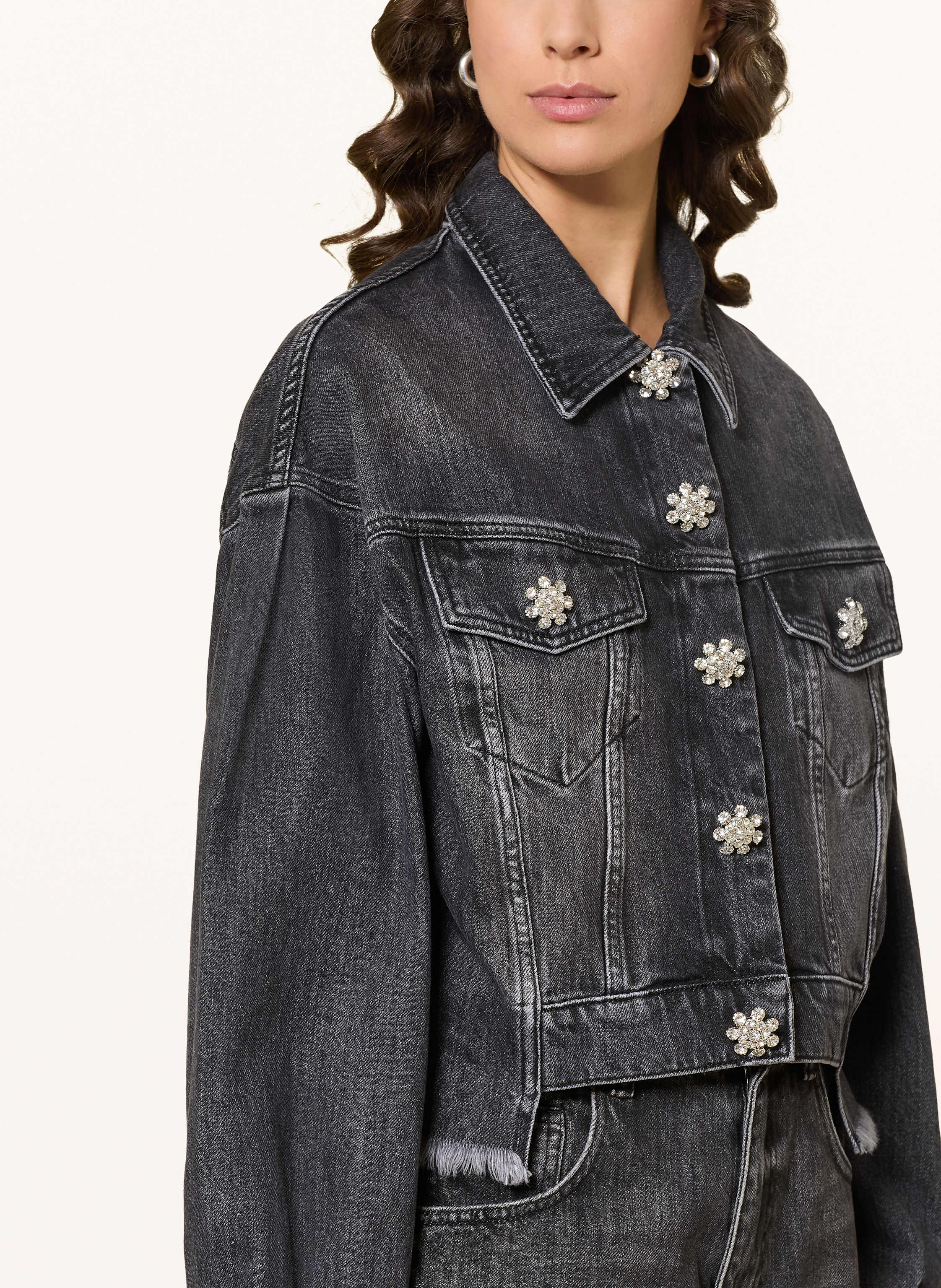 Thumbnail - Allsaints Jeansjacke Beth Mit Schmucksteinen schwarz