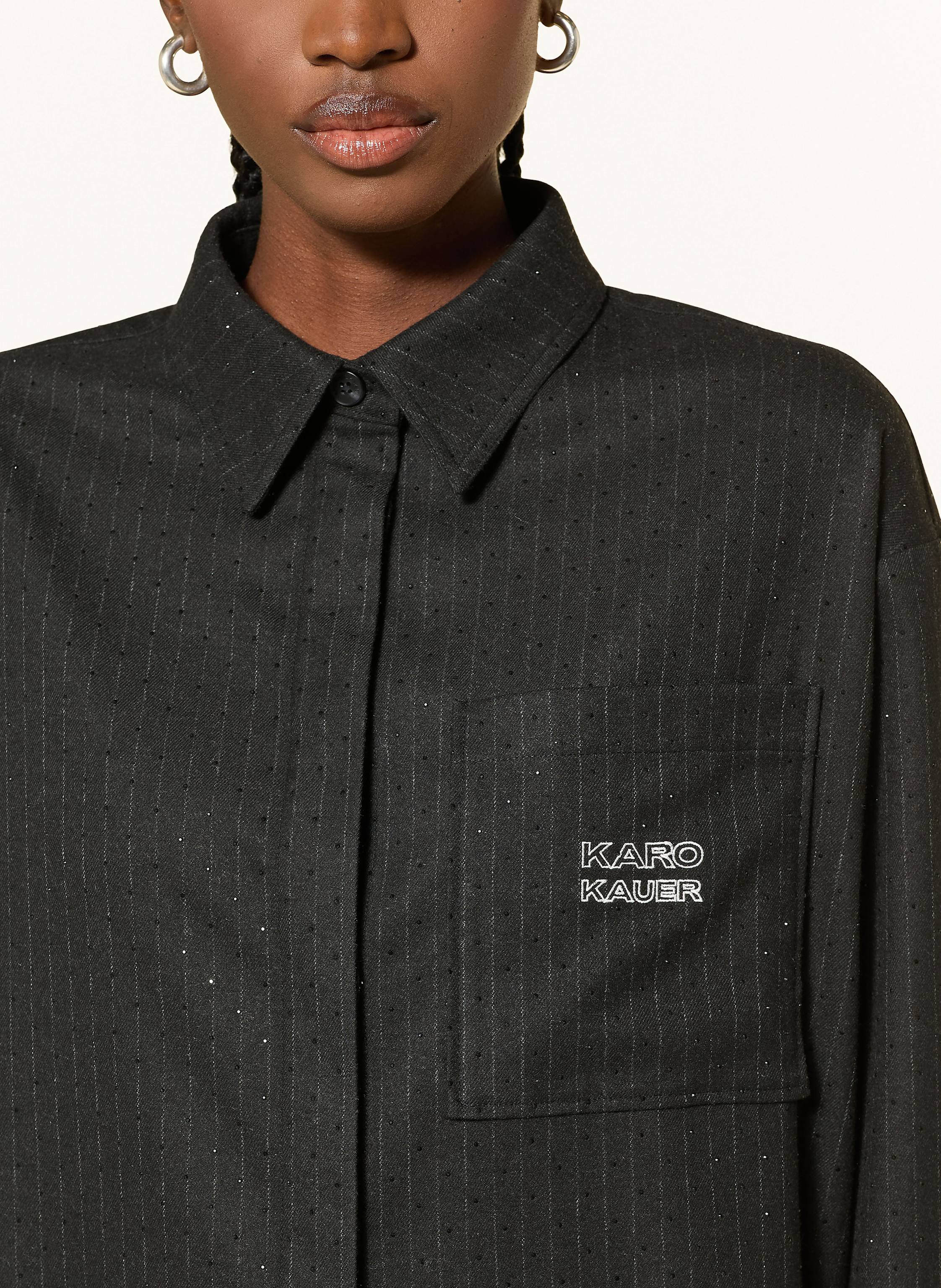 Thumbnail - Karo Kauer Oversized-Hemdbluse Mit Schmucksteinen schwarz