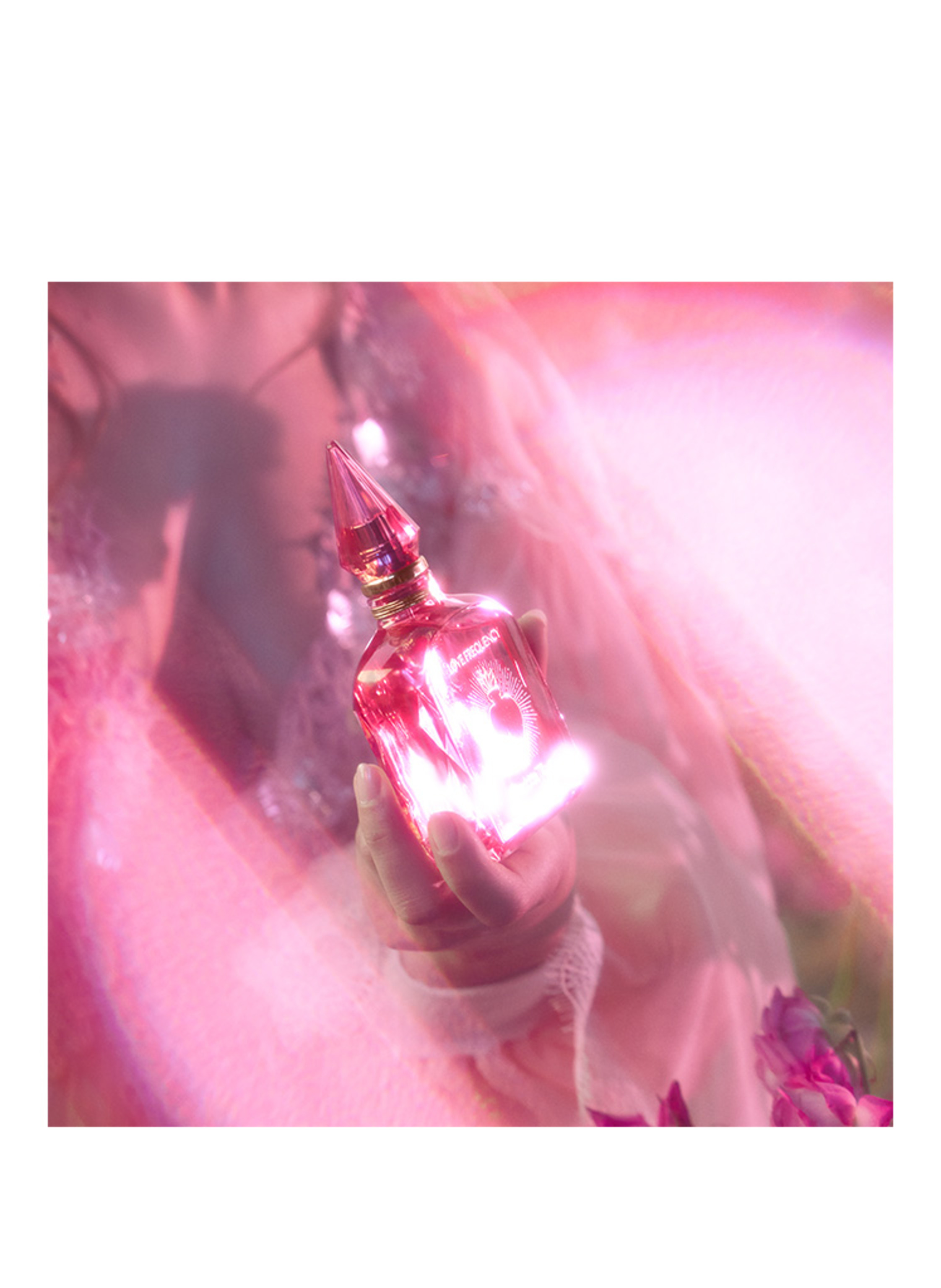 Thumbnail - Charlotte Tilbury Love Frequency Eau de Parfum 50 ml