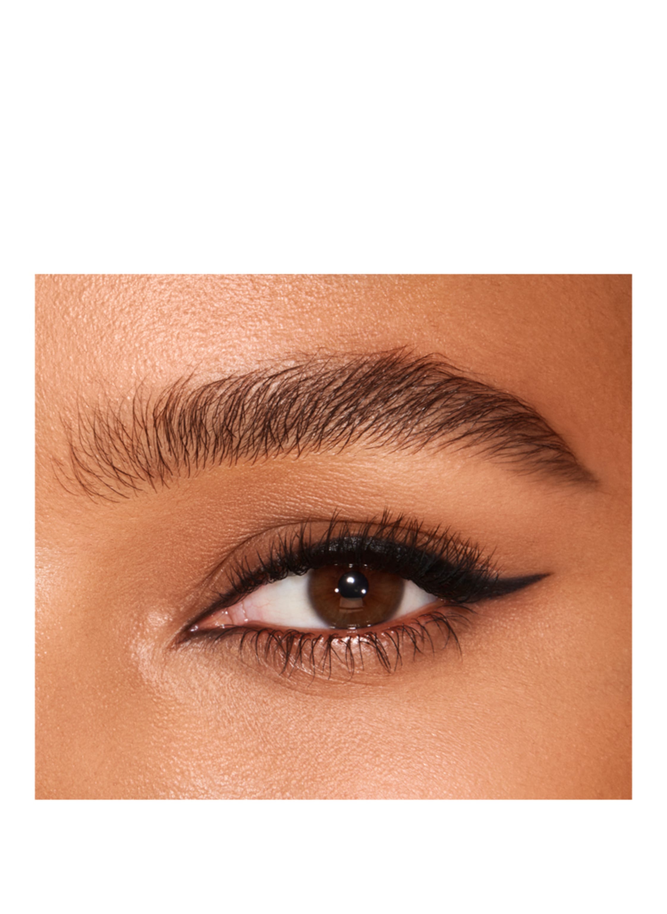 Thumbnail - Charlotte Tilbury The Classic Eyliner